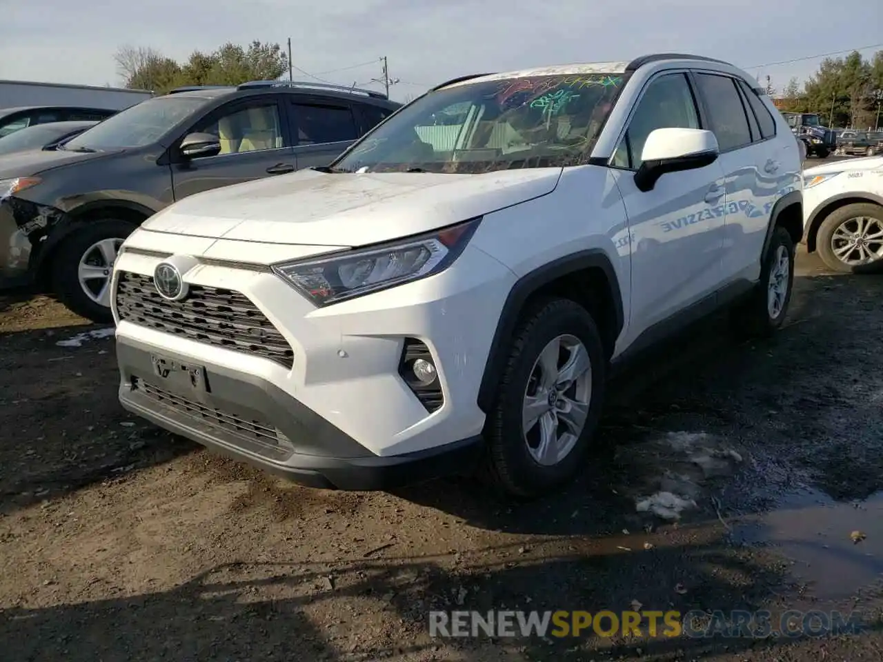 2 Photograph of a damaged car 2T3P1RFV3KW003590 TOYOTA RAV4 2019