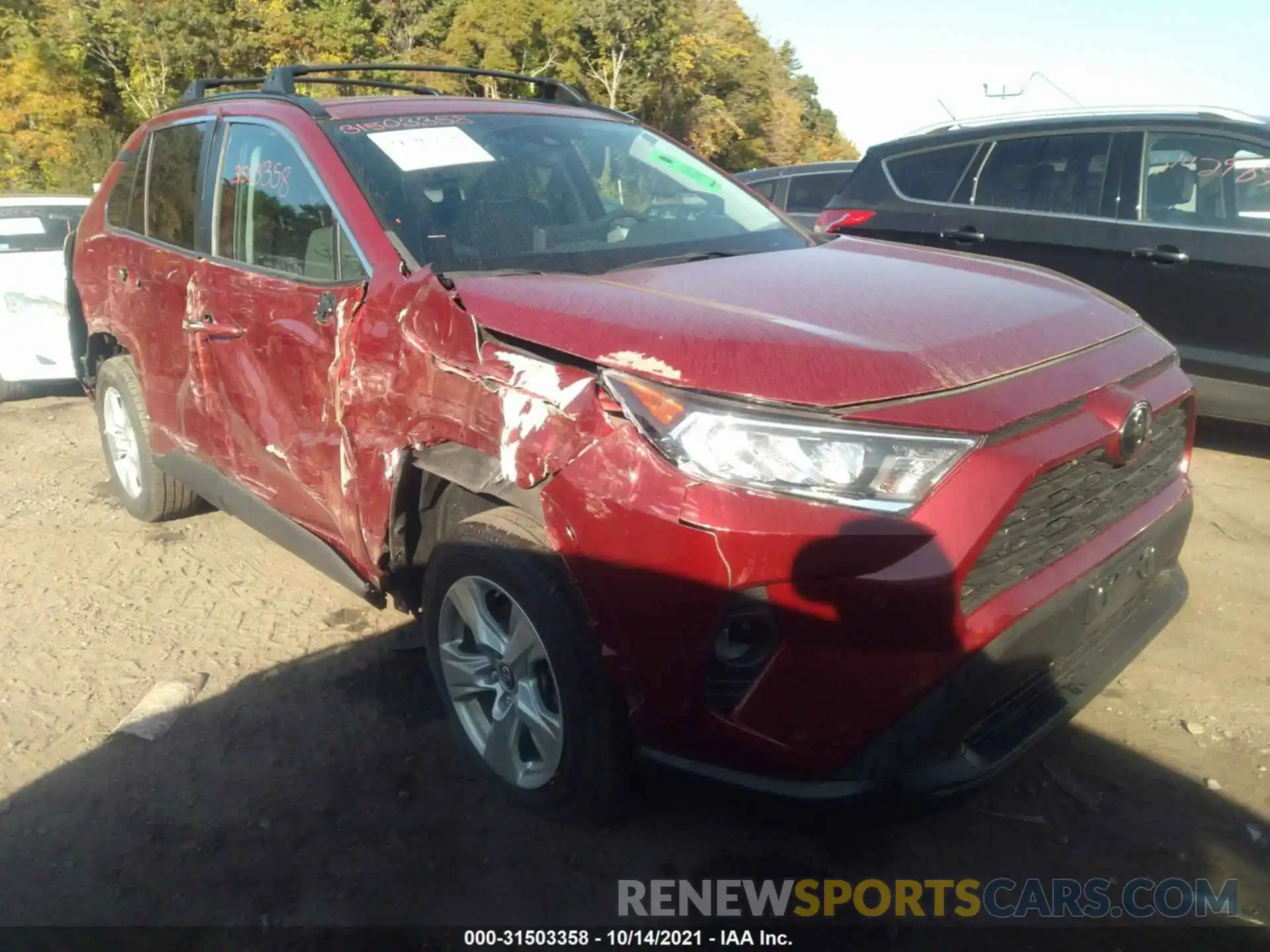 1 Photograph of a damaged car 2T3P1RFV3KW006392 TOYOTA RAV4 2019