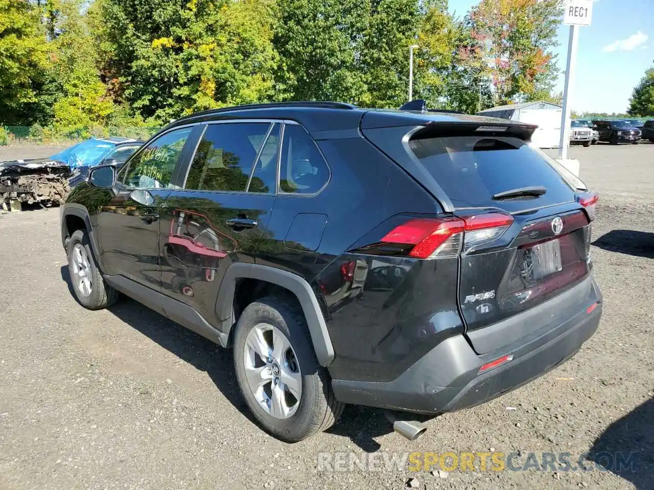 3 Photograph of a damaged car 2T3P1RFV3KW013407 TOYOTA RAV4 2019