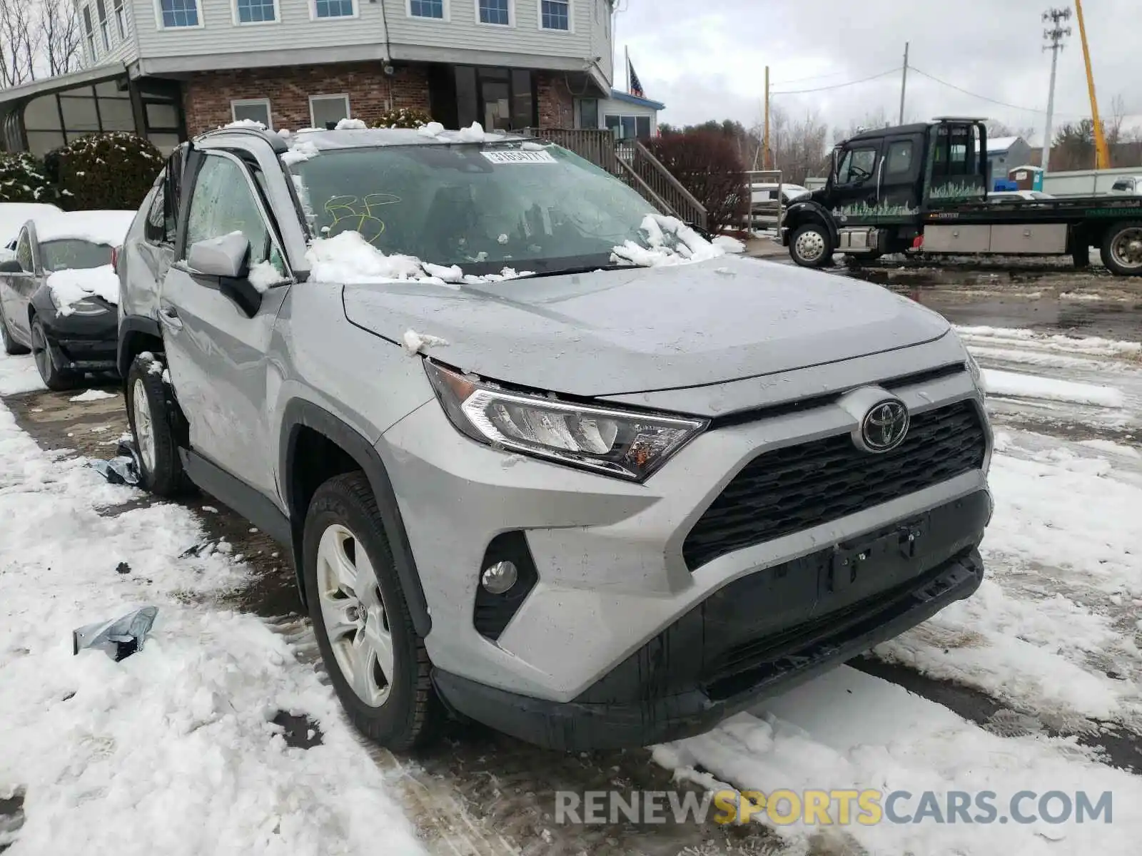 1 Photograph of a damaged car 2T3P1RFV3KW018932 TOYOTA RAV4 2019