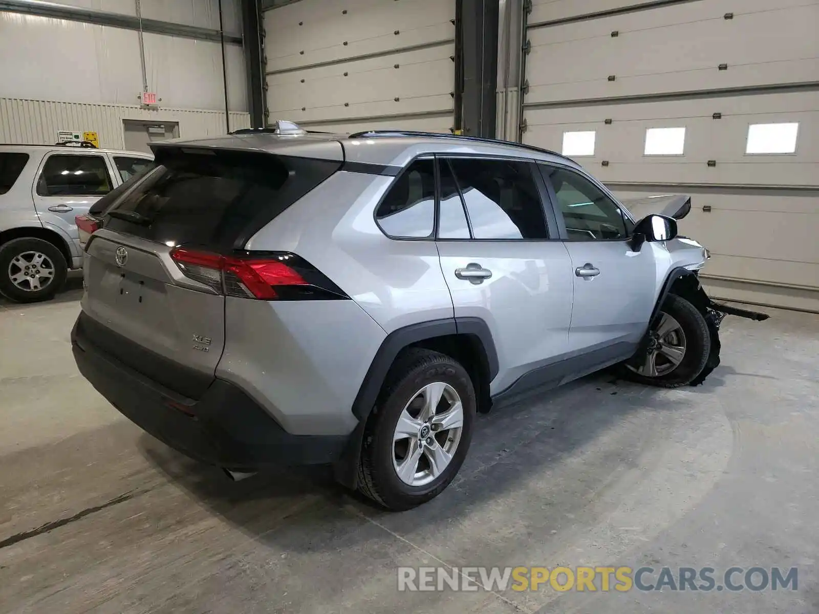 4 Photograph of a damaged car 2T3P1RFV3KW023919 TOYOTA RAV4 2019