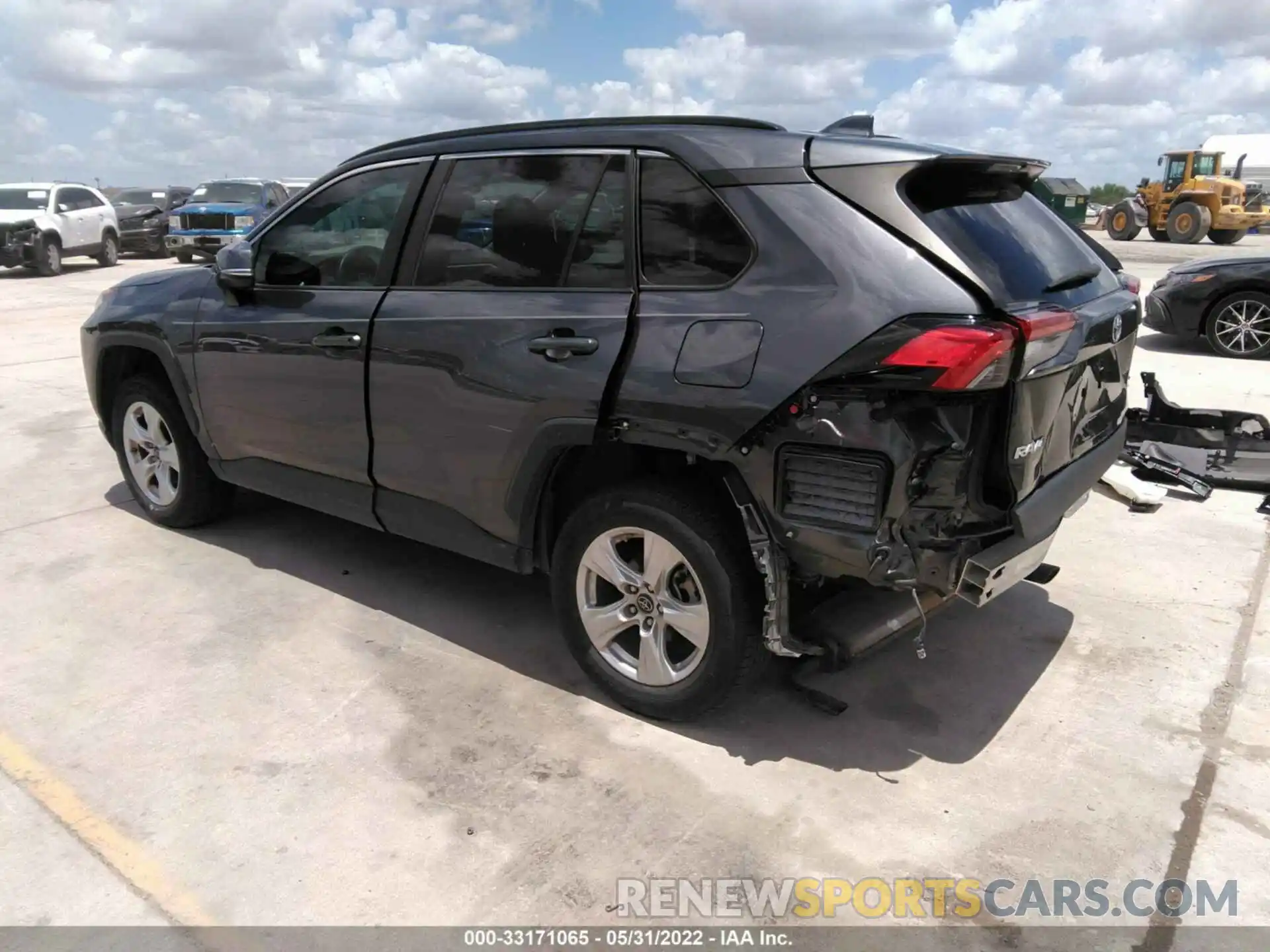 3 Фотография поврежденного автомобиля 2T3P1RFV3KW024360 TOYOTA RAV4 2019