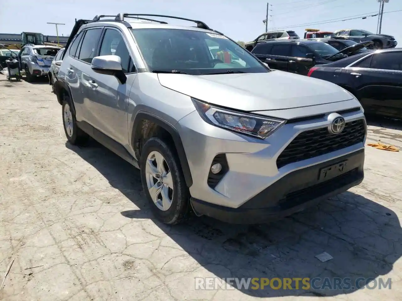 1 Photograph of a damaged car 2T3P1RFV3KW028182 TOYOTA RAV4 2019