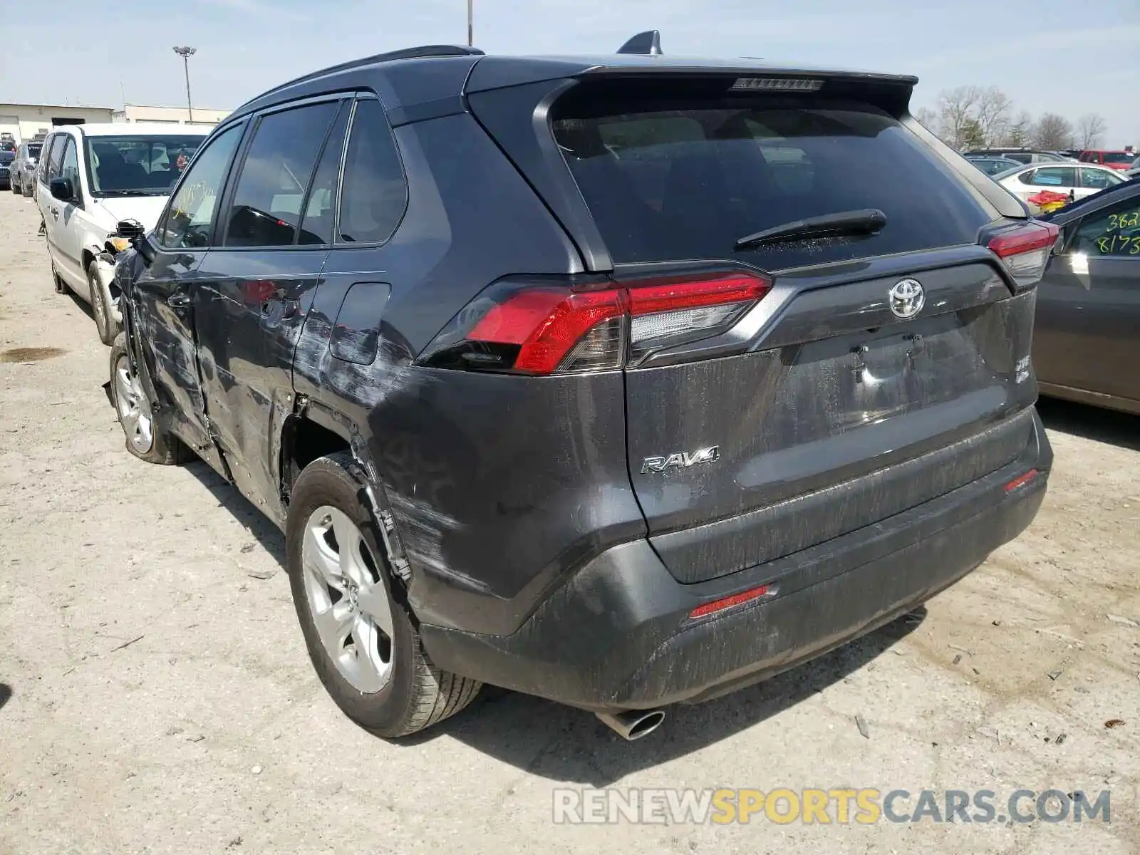 3 Фотография поврежденного автомобиля 2T3P1RFV3KW031857 TOYOTA RAV4 2019