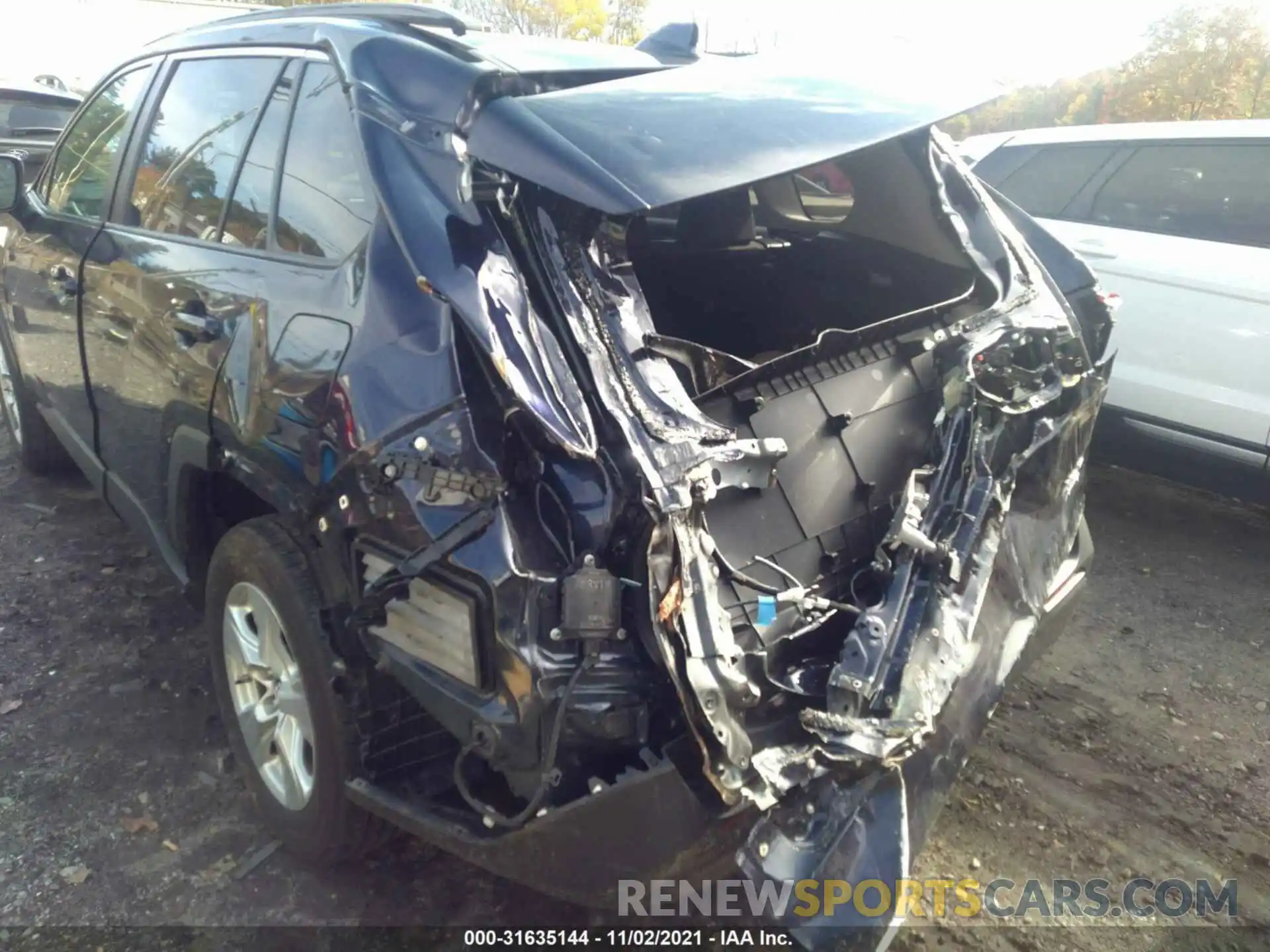 6 Photograph of a damaged car 2T3P1RFV3KW034032 TOYOTA RAV4 2019