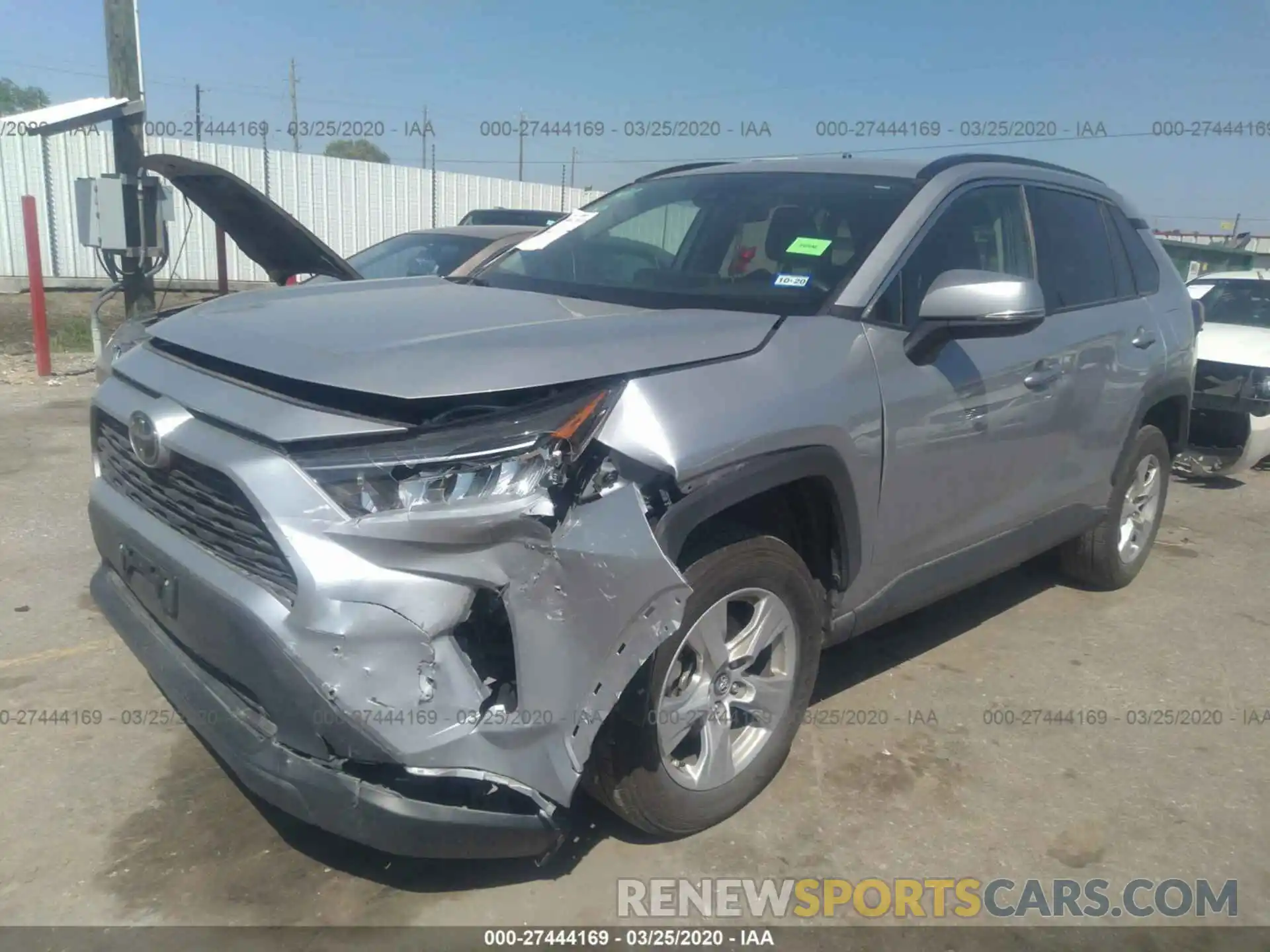 2 Photograph of a damaged car 2T3P1RFV3KW043622 TOYOTA RAV4 2019