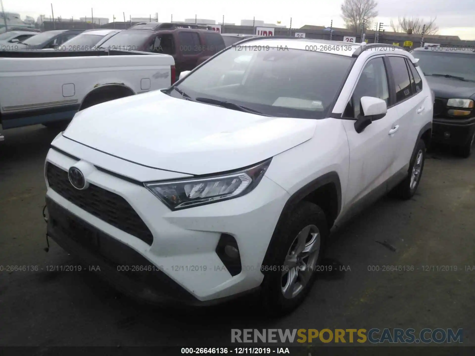 2 Фотография поврежденного автомобиля 2T3P1RFV3KW051574 TOYOTA RAV4 2019