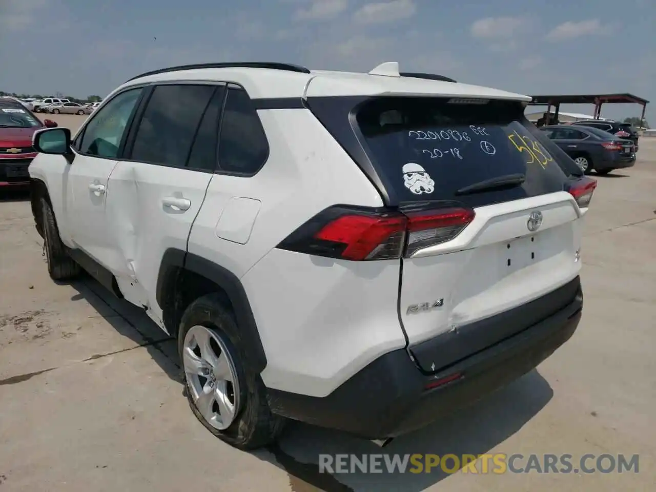 3 Photograph of a damaged car 2T3P1RFV3KW056371 TOYOTA RAV4 2019