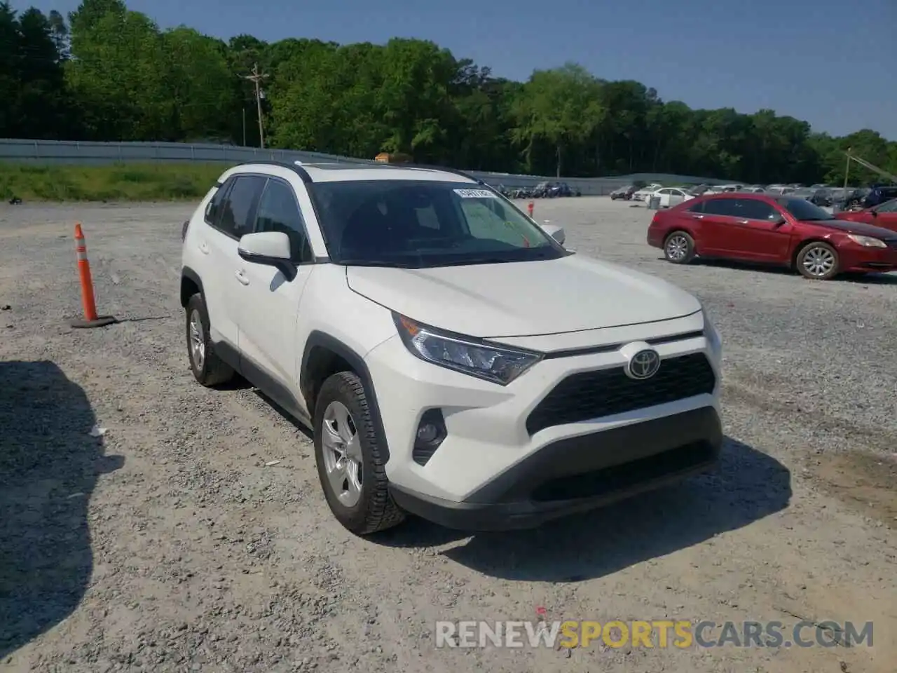 1 Photograph of a damaged car 2T3P1RFV3KW059724 TOYOTA RAV4 2019