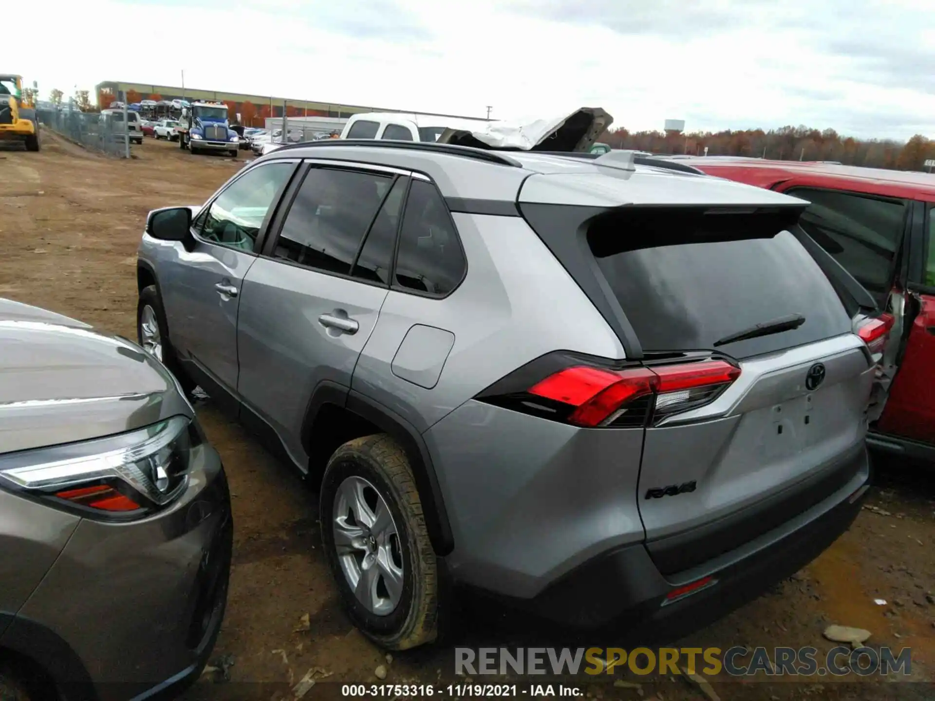 2 Фотография поврежденного автомобиля 2T3P1RFV3KW068780 TOYOTA RAV4 2019