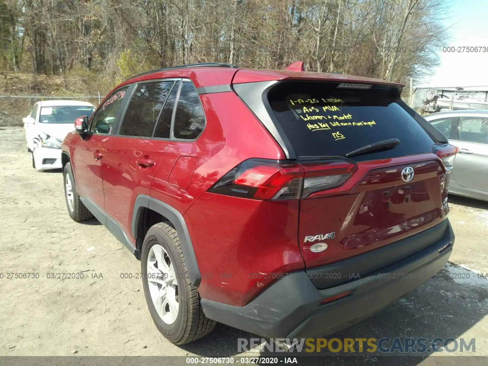 3 Photograph of a damaged car 2T3P1RFV4KC005818 TOYOTA RAV4 2019