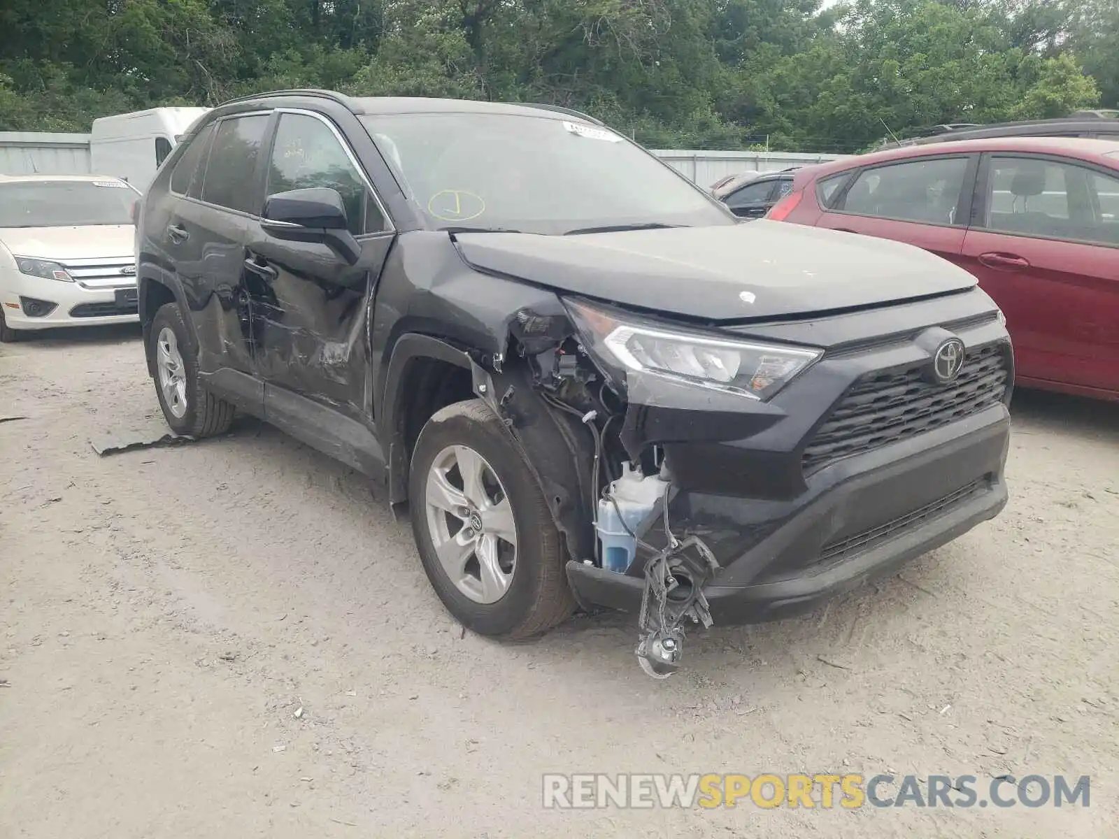 1 Photograph of a damaged car 2T3P1RFV4KC007861 TOYOTA RAV4 2019