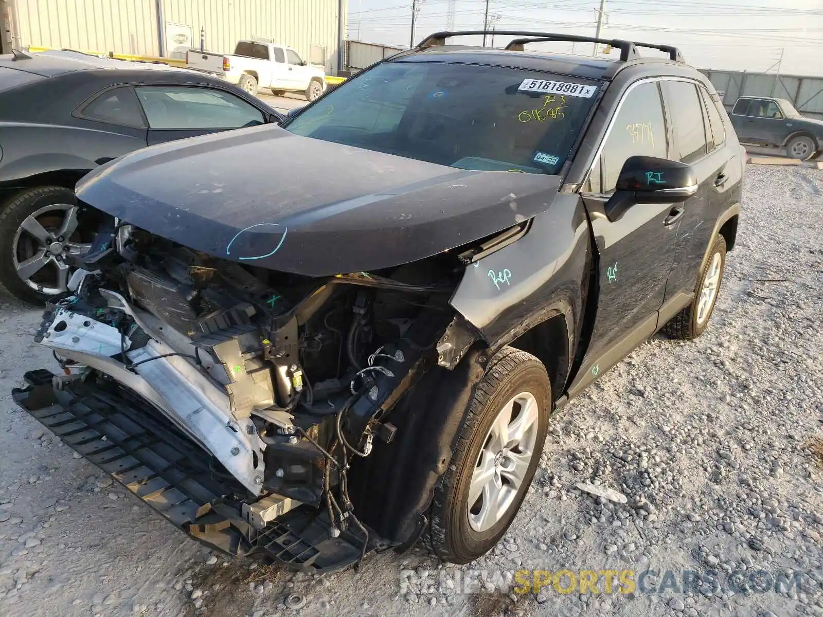 2 Photograph of a damaged car 2T3P1RFV4KC011585 TOYOTA RAV4 2019