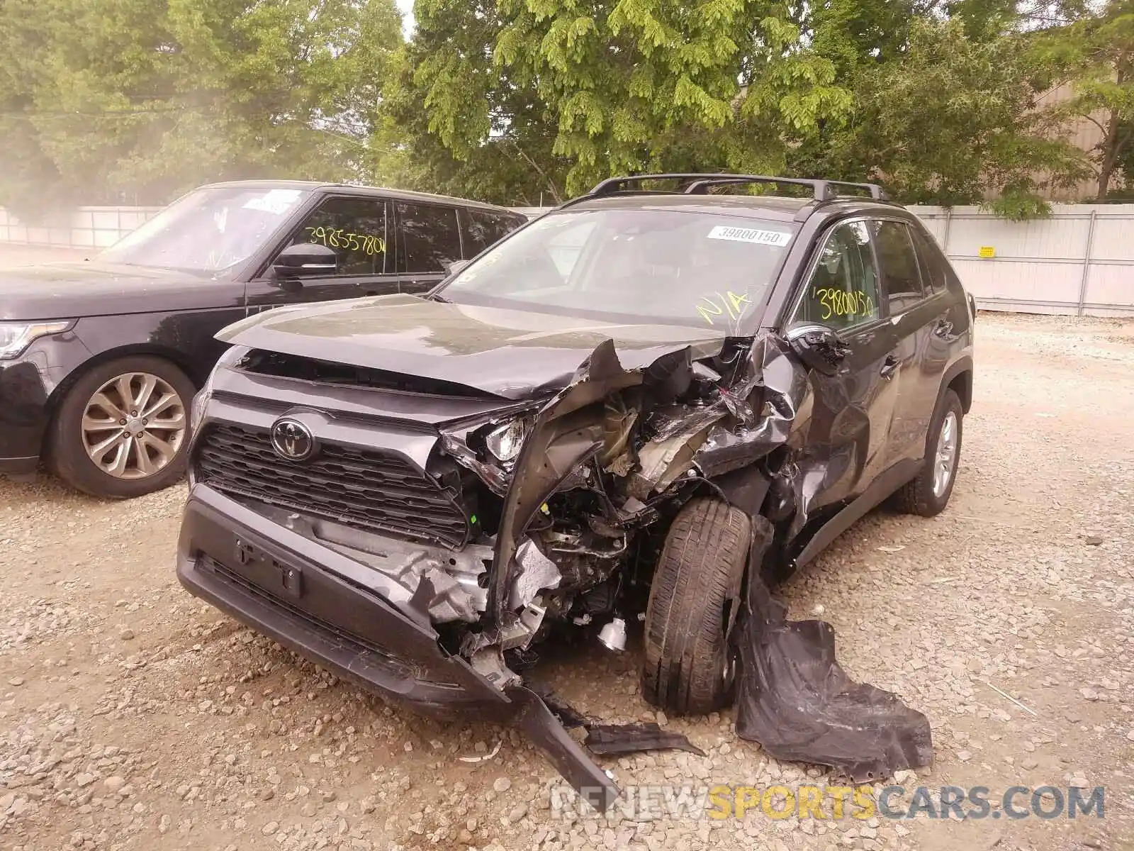 2 Photograph of a damaged car 2T3P1RFV4KC035966 TOYOTA RAV4 2019