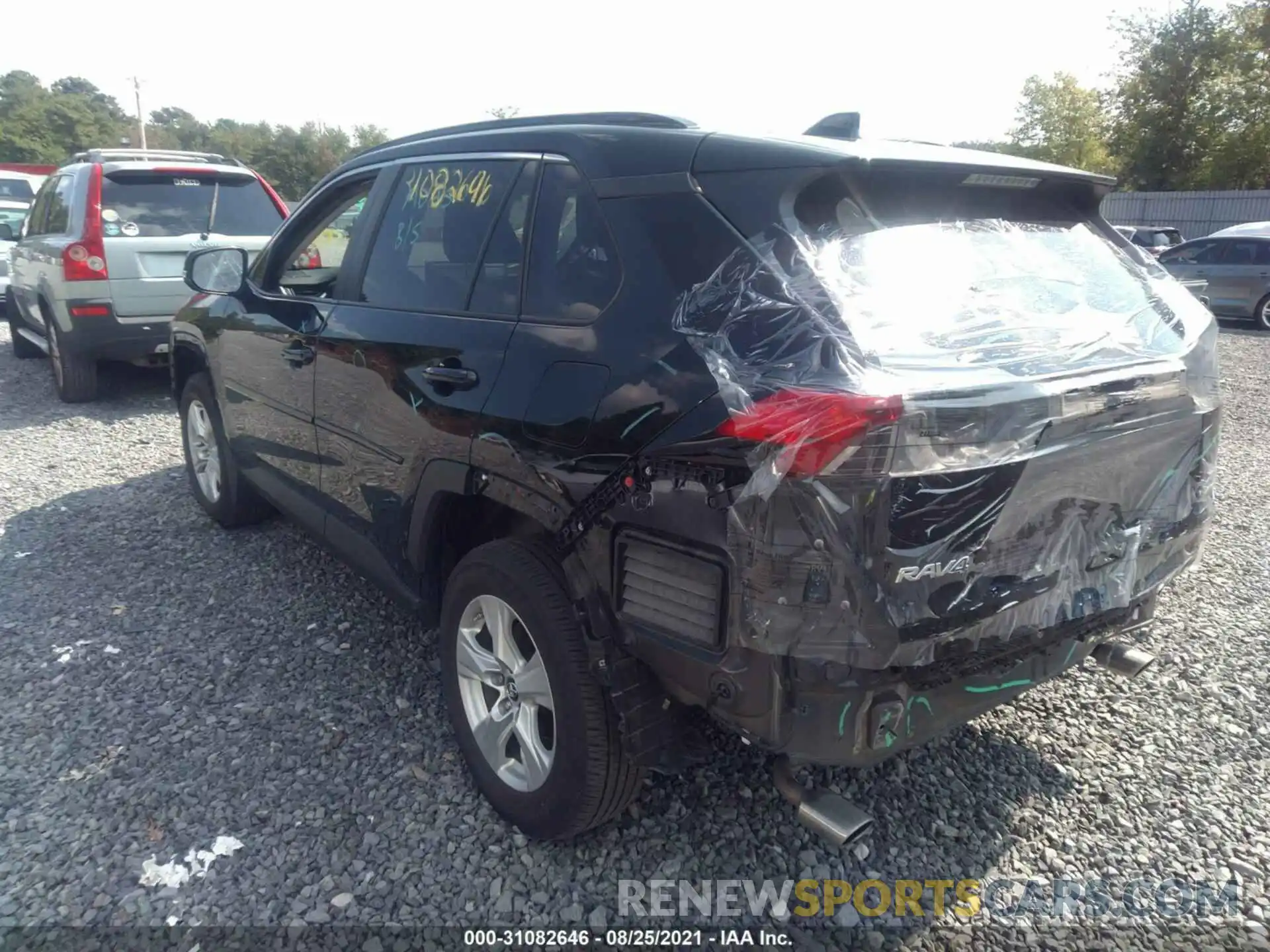 3 Фотография поврежденного автомобиля 2T3P1RFV4KC037815 TOYOTA RAV4 2019