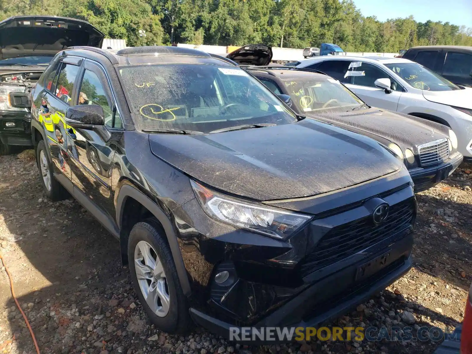 1 Photograph of a damaged car 2T3P1RFV4KC045591 TOYOTA RAV4 2019