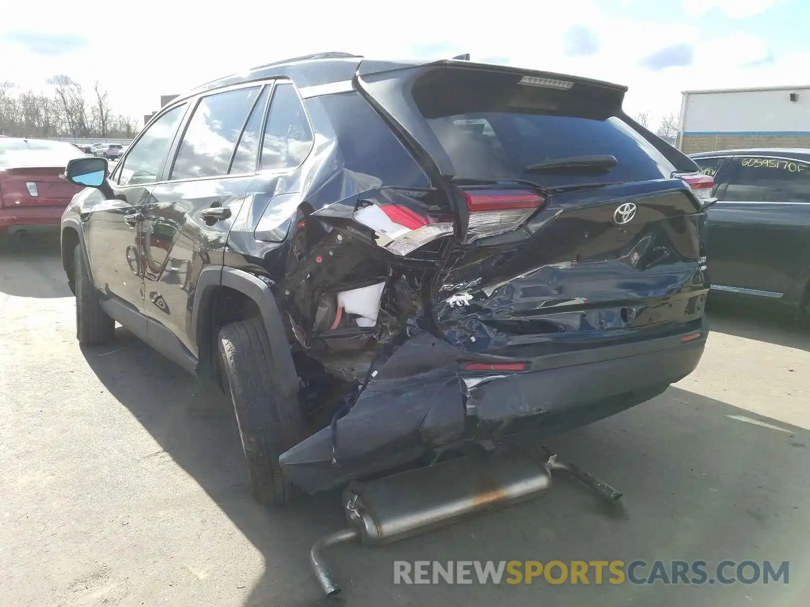 3 Photograph of a damaged car 2T3P1RFV4KW002013 TOYOTA RAV4 2019