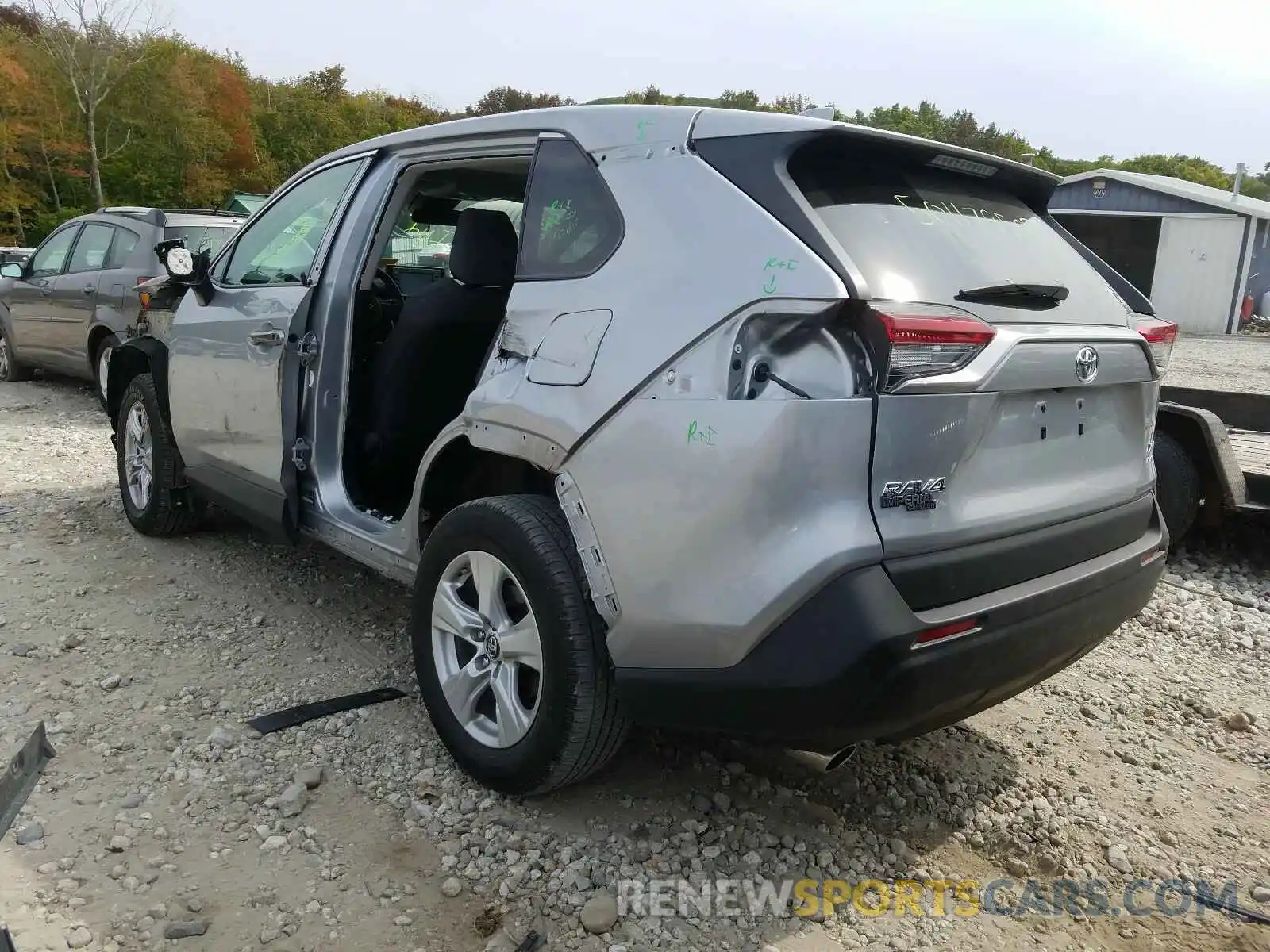 3 Photograph of a damaged car 2T3P1RFV4KW029857 TOYOTA RAV4 2019