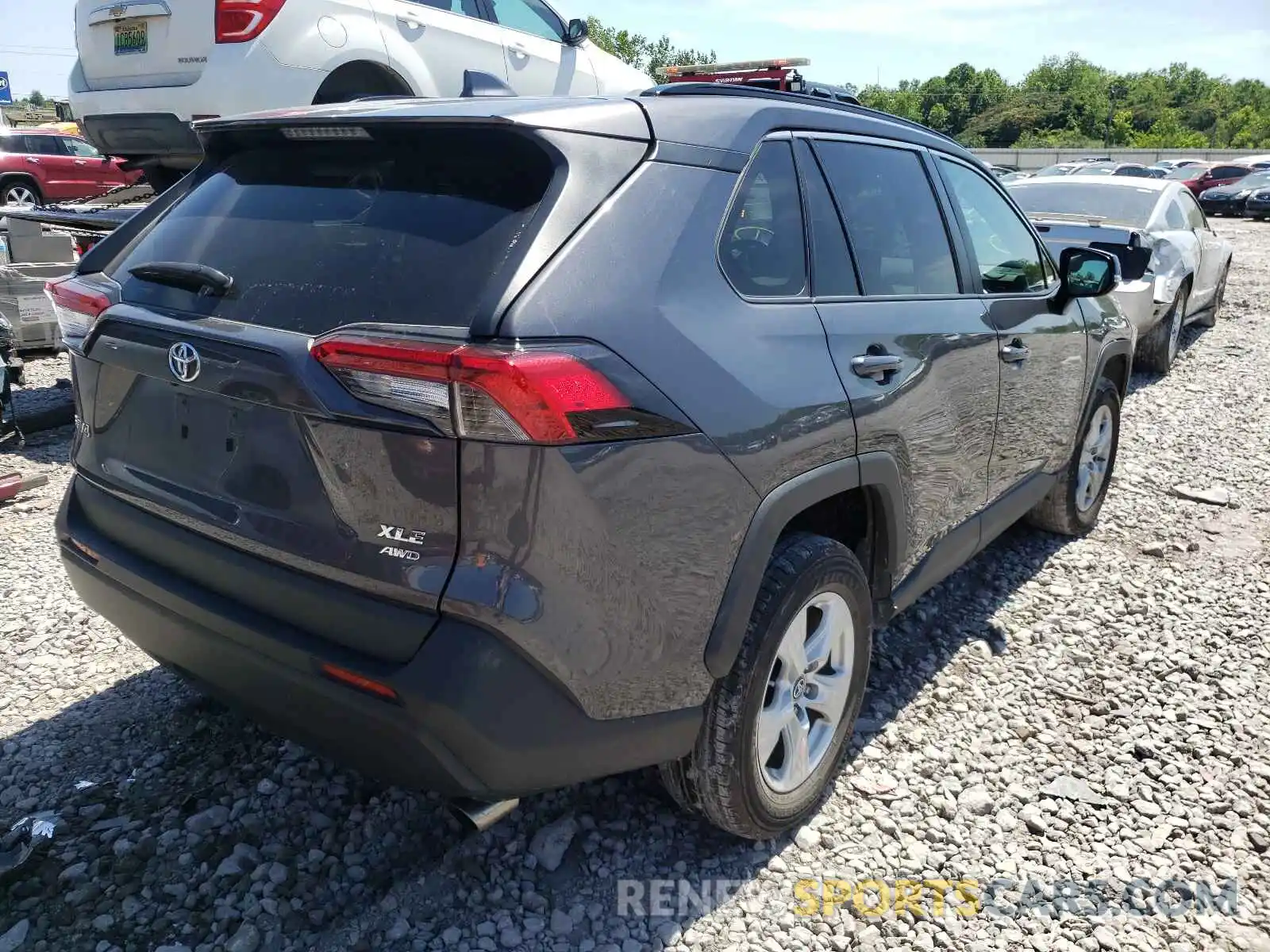 4 Photograph of a damaged car 2T3P1RFV4KW034718 TOYOTA RAV4 2019