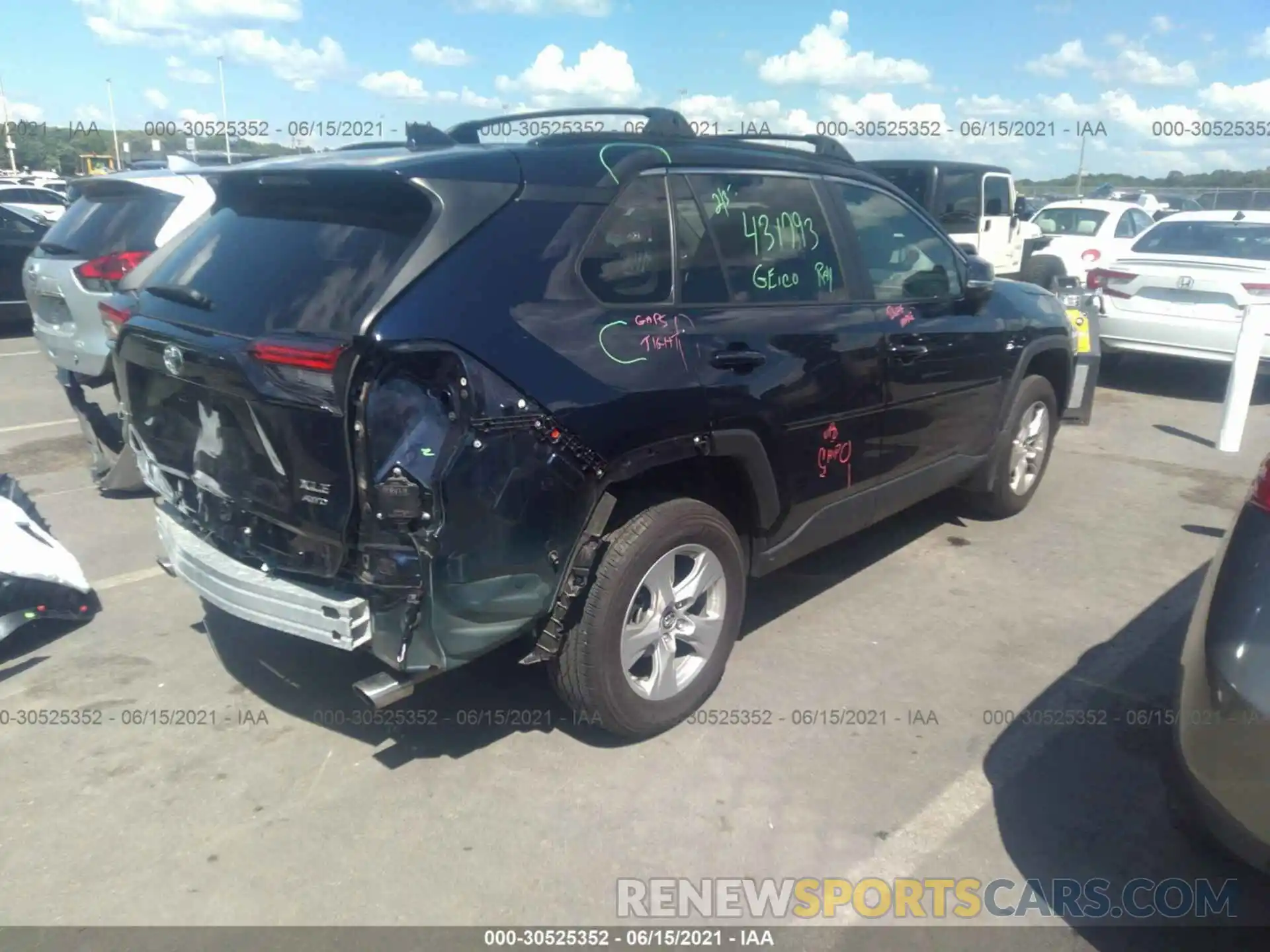 4 Фотография поврежденного автомобиля 2T3P1RFV4KW040261 TOYOTA RAV4 2019