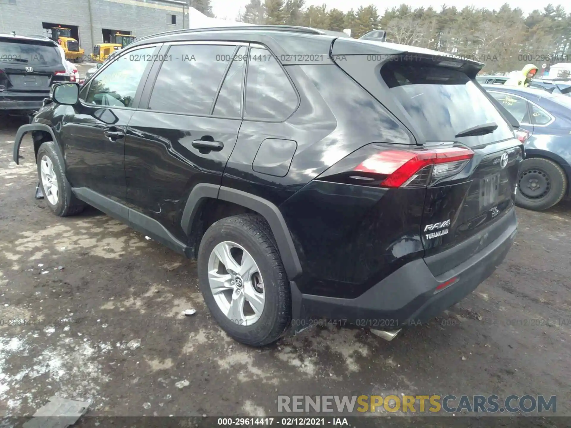 3 Фотография поврежденного автомобиля 2T3P1RFV4KW042480 TOYOTA RAV4 2019