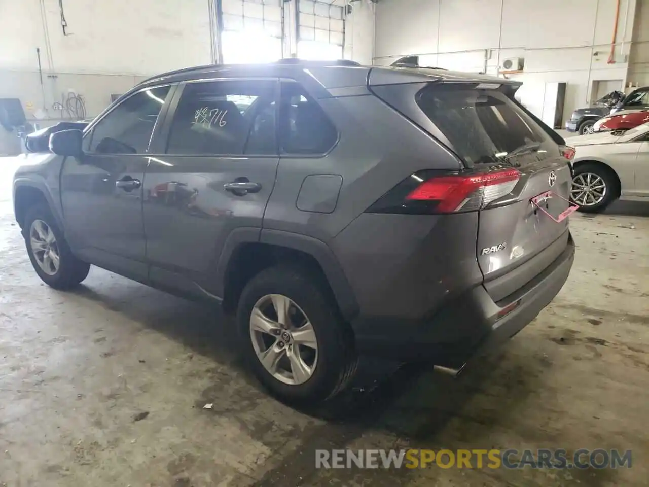 3 Фотография поврежденного автомобиля 2T3P1RFV4KW043600 TOYOTA RAV4 2019