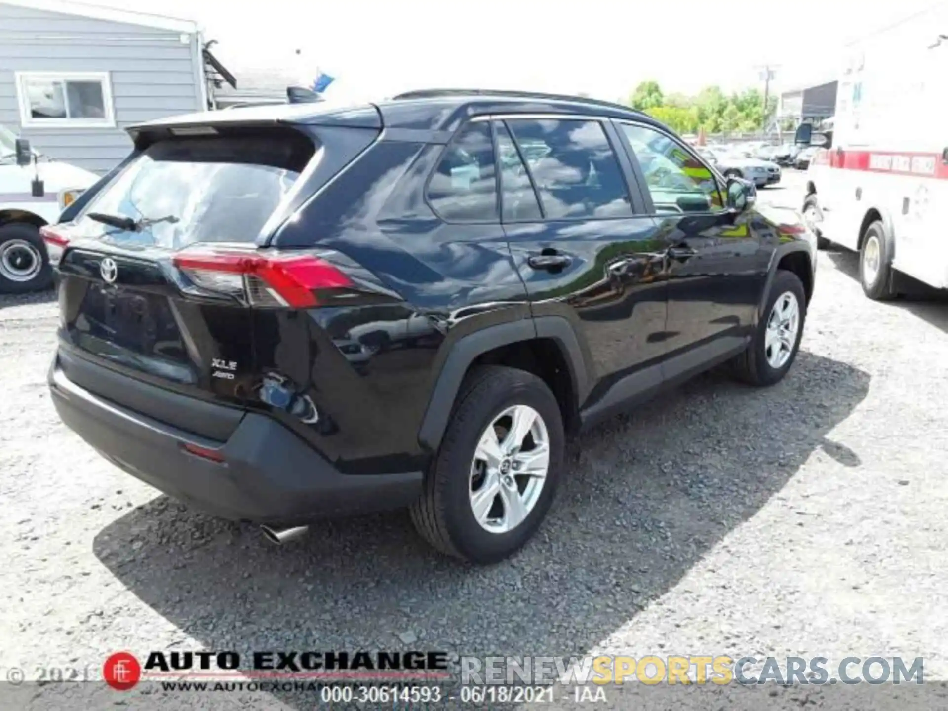 5 Photograph of a damaged car 2T3P1RFV4KW050210 TOYOTA RAV4 2019