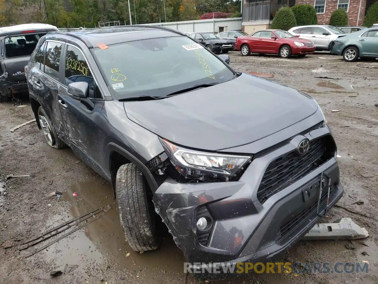 1 Photograph of a damaged car 2T3P1RFV4KW059411 TOYOTA RAV4 2019