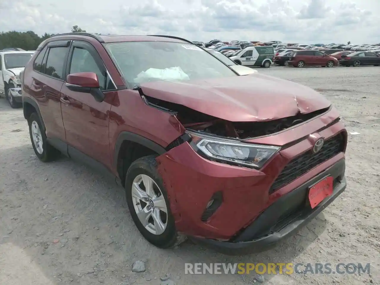 1 Photograph of a damaged car 2T3P1RFV4KW080372 TOYOTA RAV4 2019