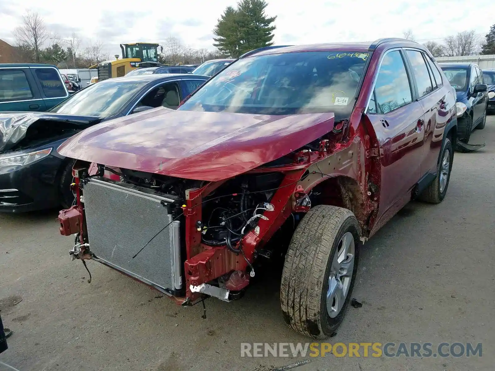 2 Photograph of a damaged car 2T3P1RFV5KC005665 TOYOTA RAV4 2019