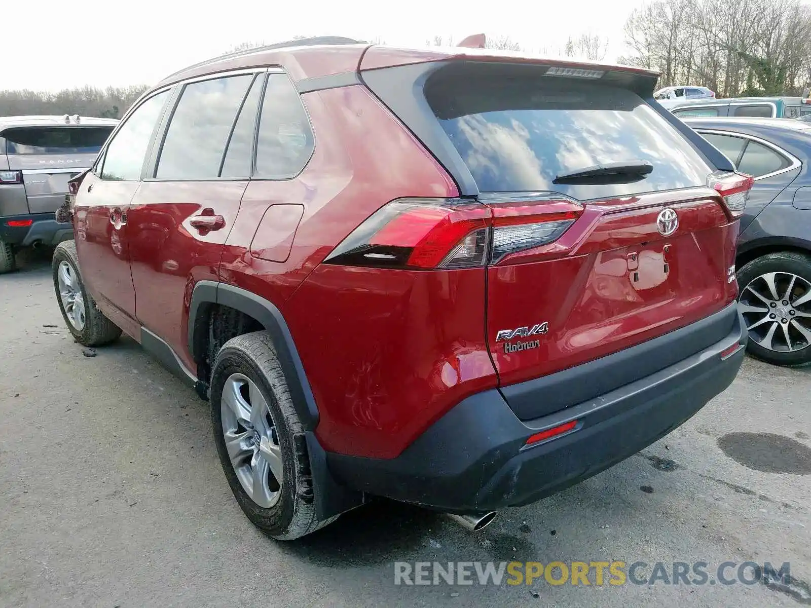 3 Photograph of a damaged car 2T3P1RFV5KC005665 TOYOTA RAV4 2019