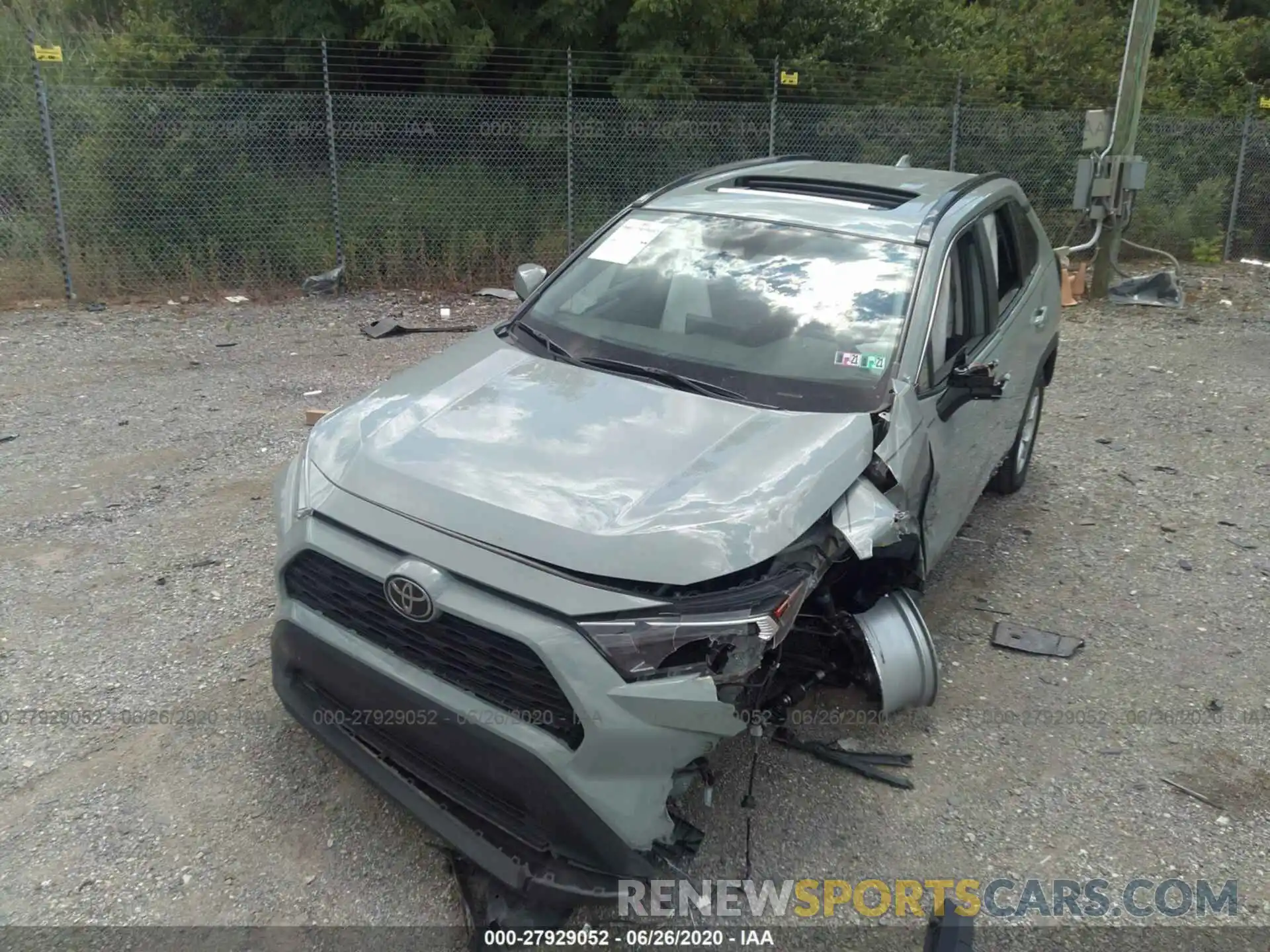 2 Photograph of a damaged car 2T3P1RFV5KC008646 TOYOTA RAV4 2019