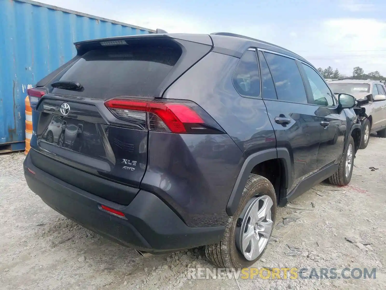 4 Photograph of a damaged car 2T3P1RFV5KC009067 TOYOTA RAV4 2019