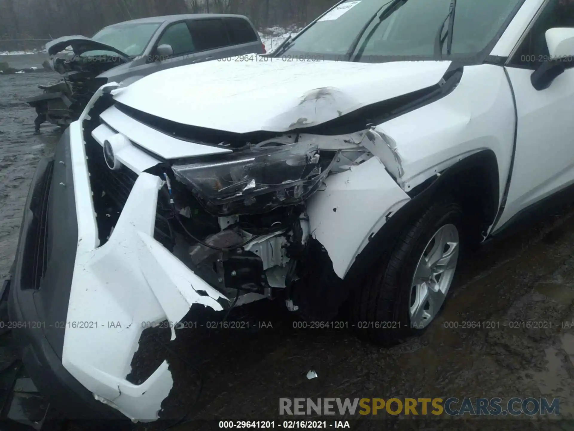 6 Photograph of a damaged car 2T3P1RFV5KC012051 TOYOTA RAV4 2019