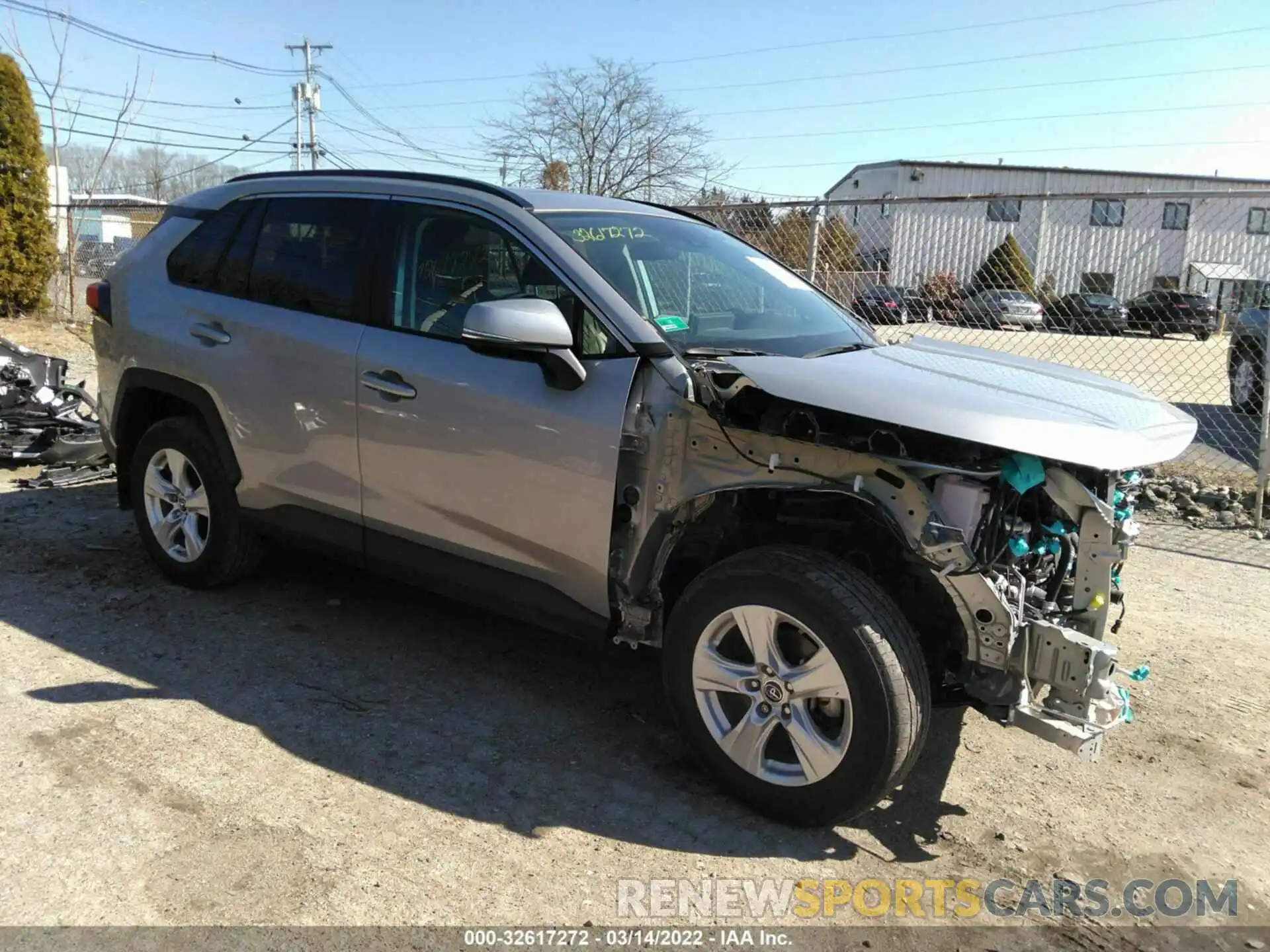 1 Photograph of a damaged car 2T3P1RFV5KC017153 TOYOTA RAV4 2019