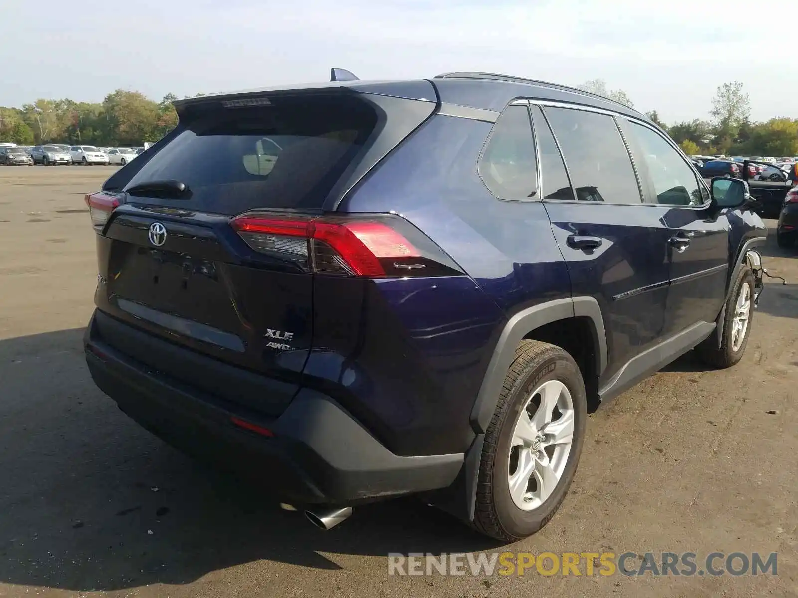 4 Photograph of a damaged car 2T3P1RFV5KC027049 TOYOTA RAV4 2019