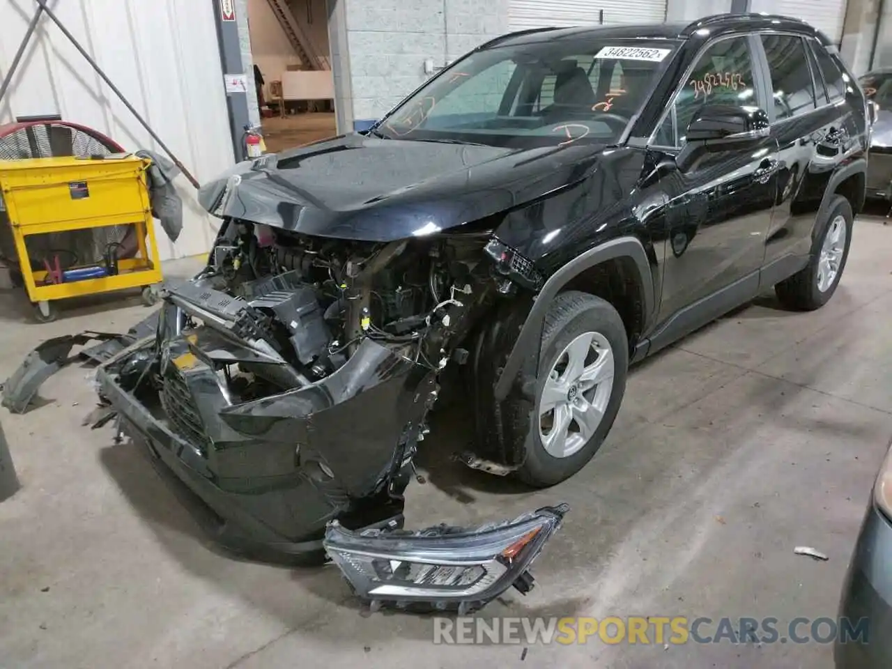 2 Photograph of a damaged car 2T3P1RFV5KC027939 TOYOTA RAV4 2019