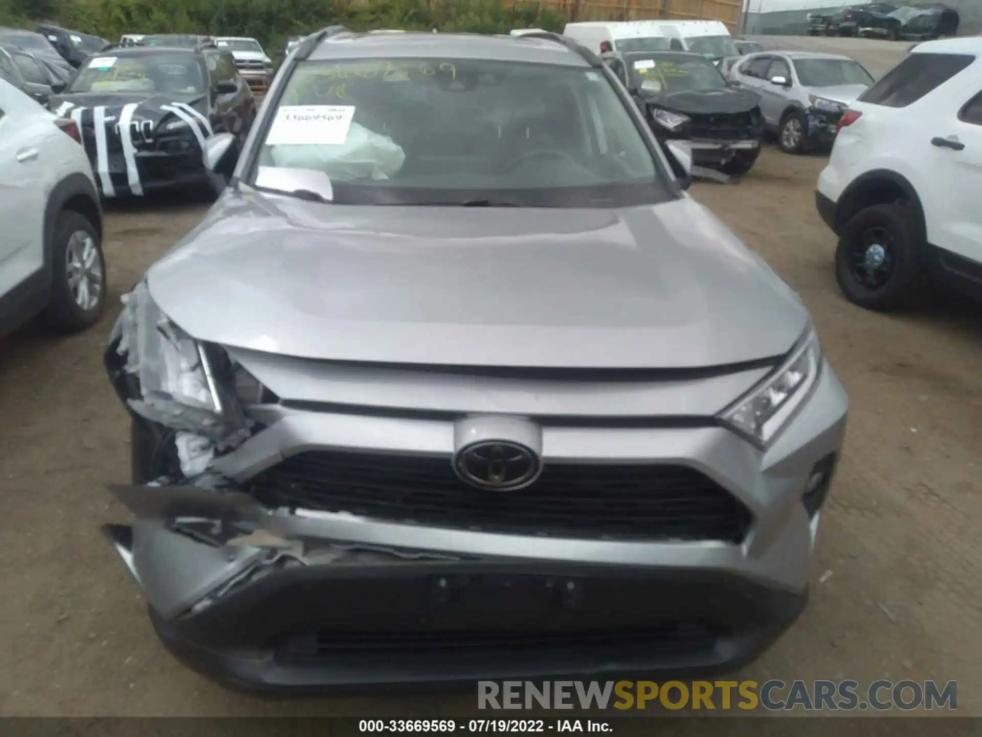 10 Фотография поврежденного автомобиля 2T3P1RFV5KC029643 TOYOTA RAV4 2019