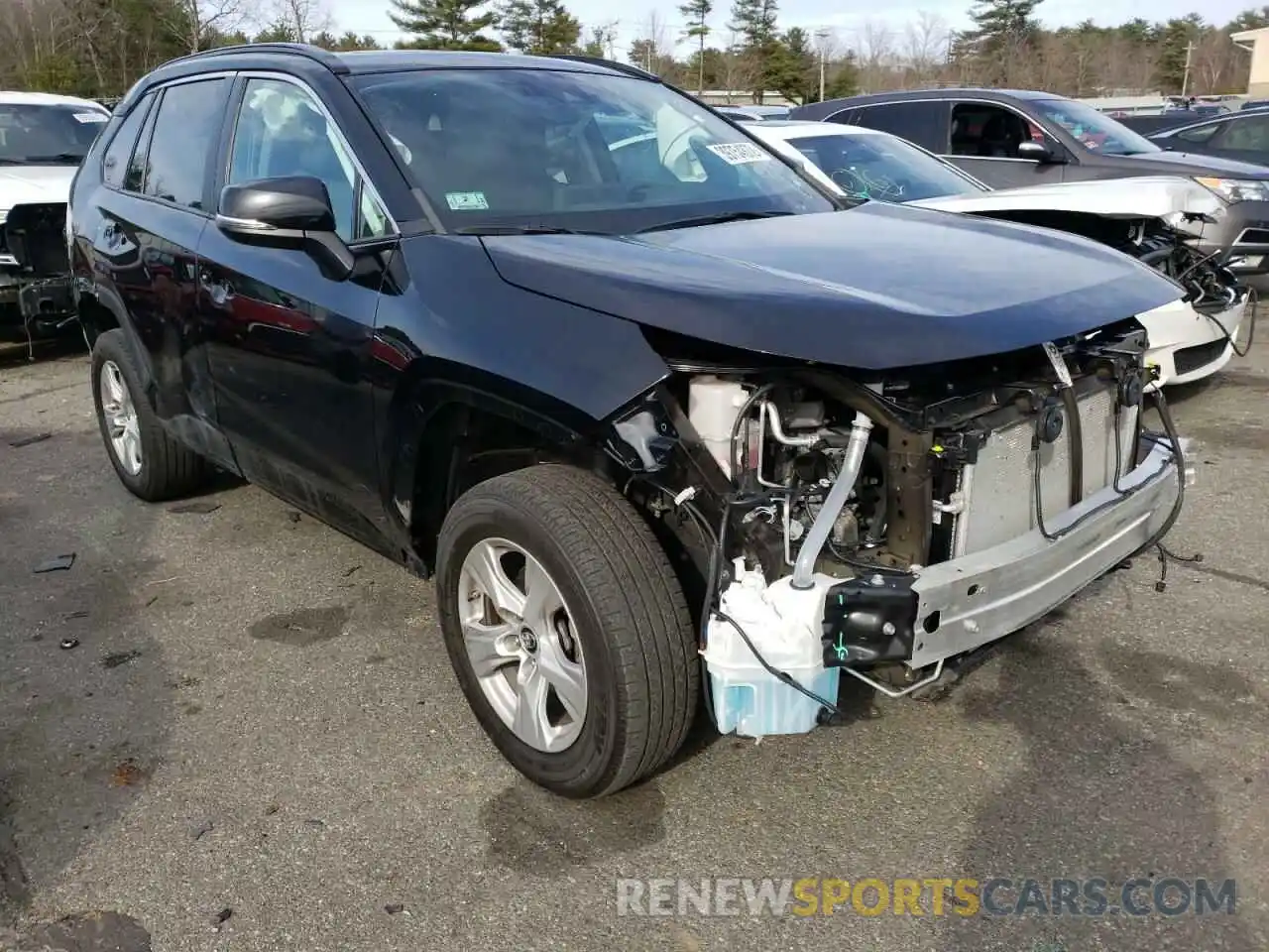 1 Photograph of a damaged car 2T3P1RFV5KW015594 TOYOTA RAV4 2019