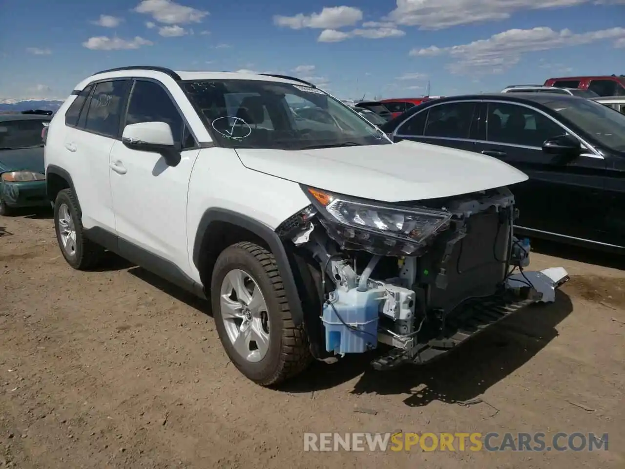 1 Photograph of a damaged car 2T3P1RFV5KW021234 TOYOTA RAV4 2019