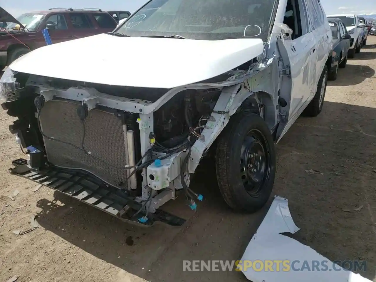 9 Photograph of a damaged car 2T3P1RFV5KW021234 TOYOTA RAV4 2019