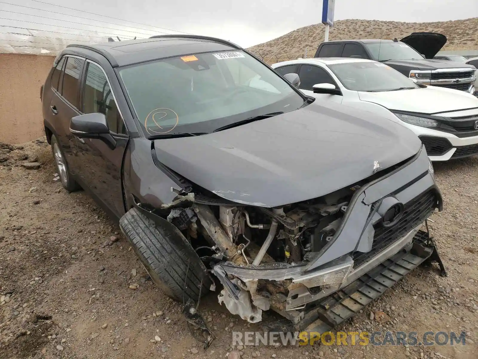 1 Photograph of a damaged car 2T3P1RFV5KW027003 TOYOTA RAV4 2019