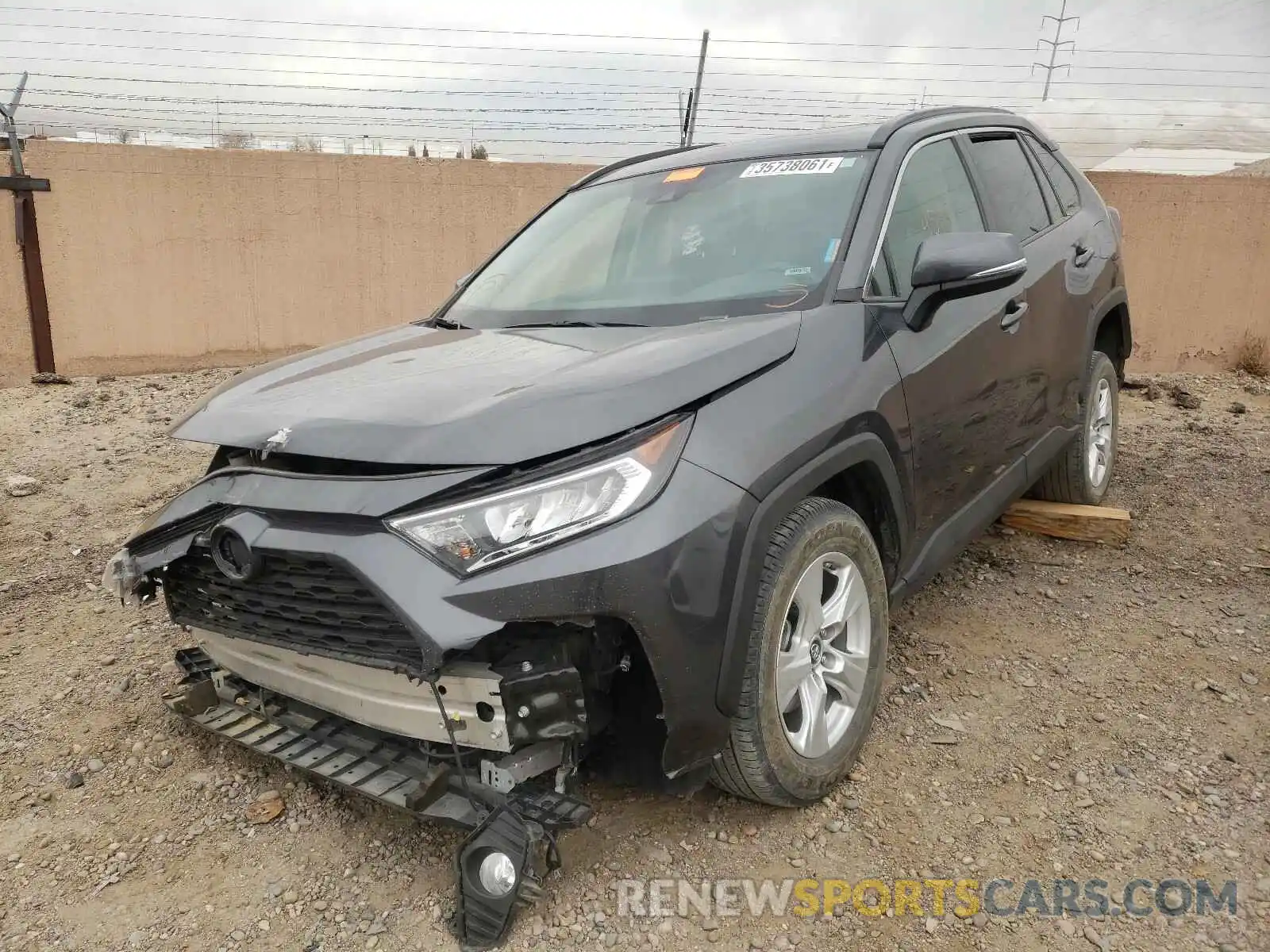 2 Фотография поврежденного автомобиля 2T3P1RFV5KW027003 TOYOTA RAV4 2019