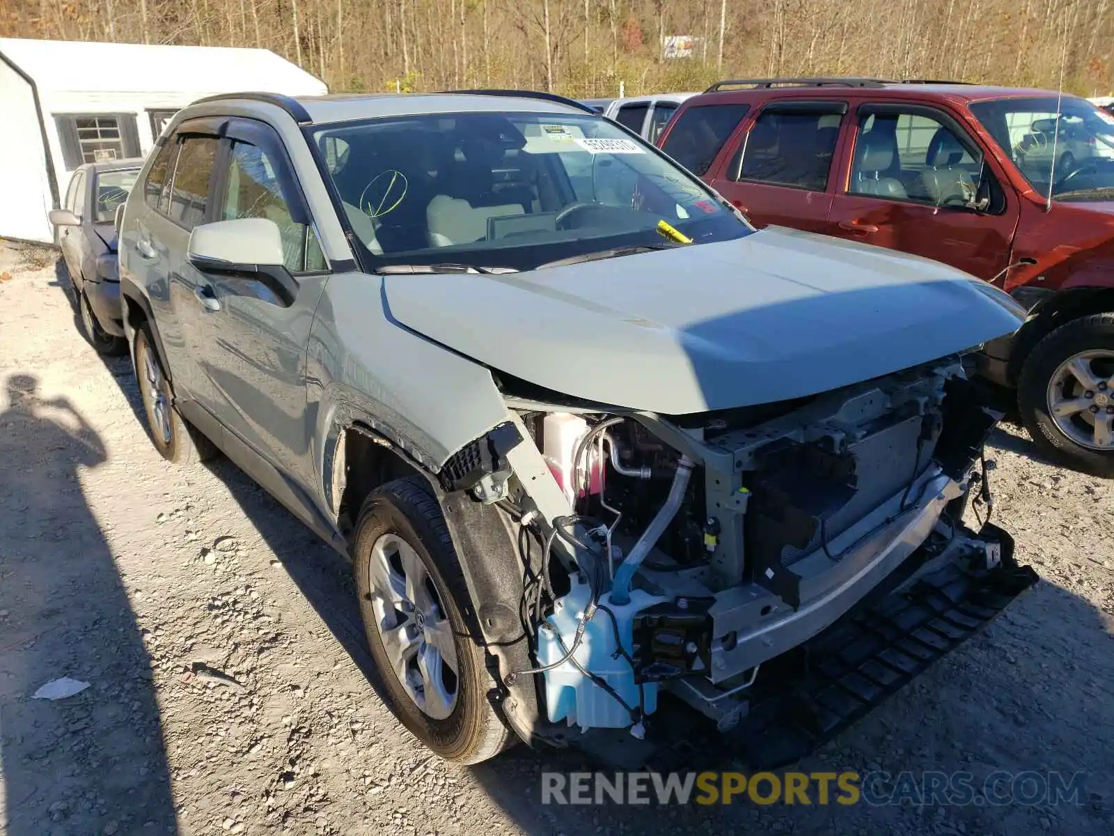 1 Photograph of a damaged car 2T3P1RFV5KW037188 TOYOTA RAV4 2019