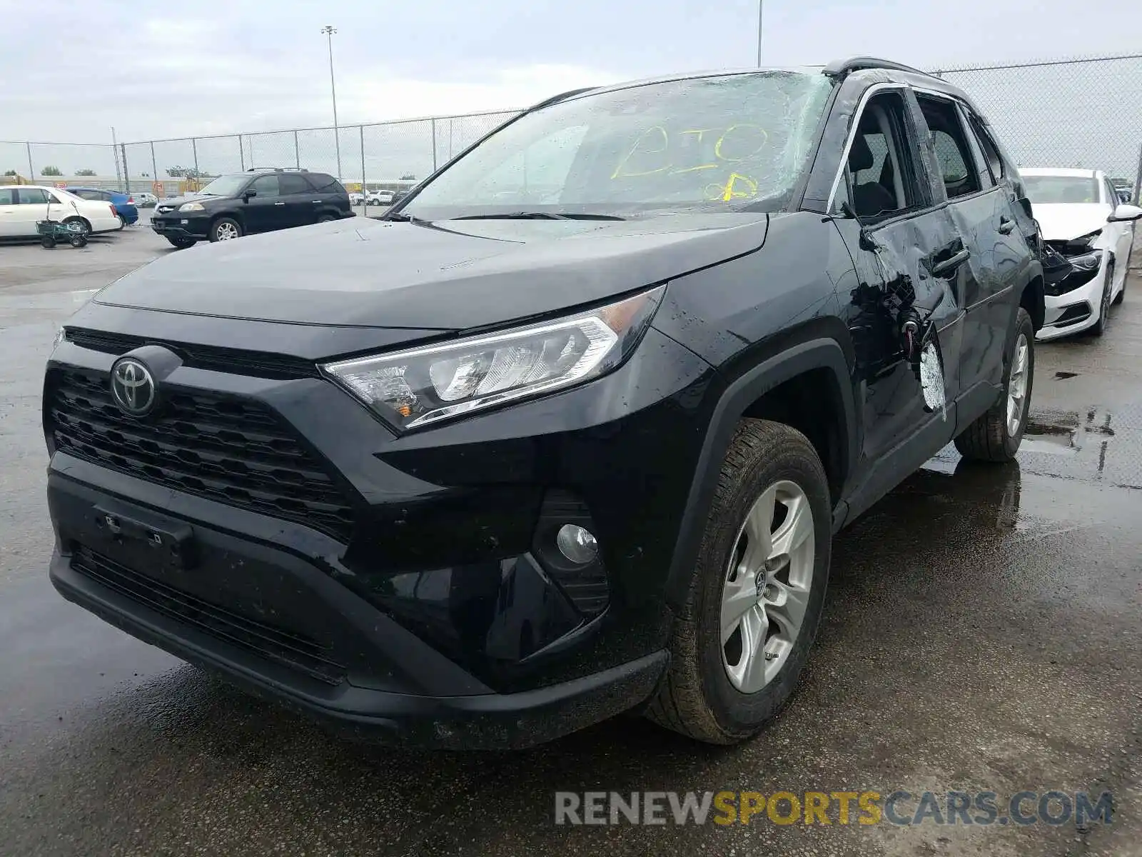 2 Photograph of a damaged car 2T3P1RFV5KW046828 TOYOTA RAV4 2019