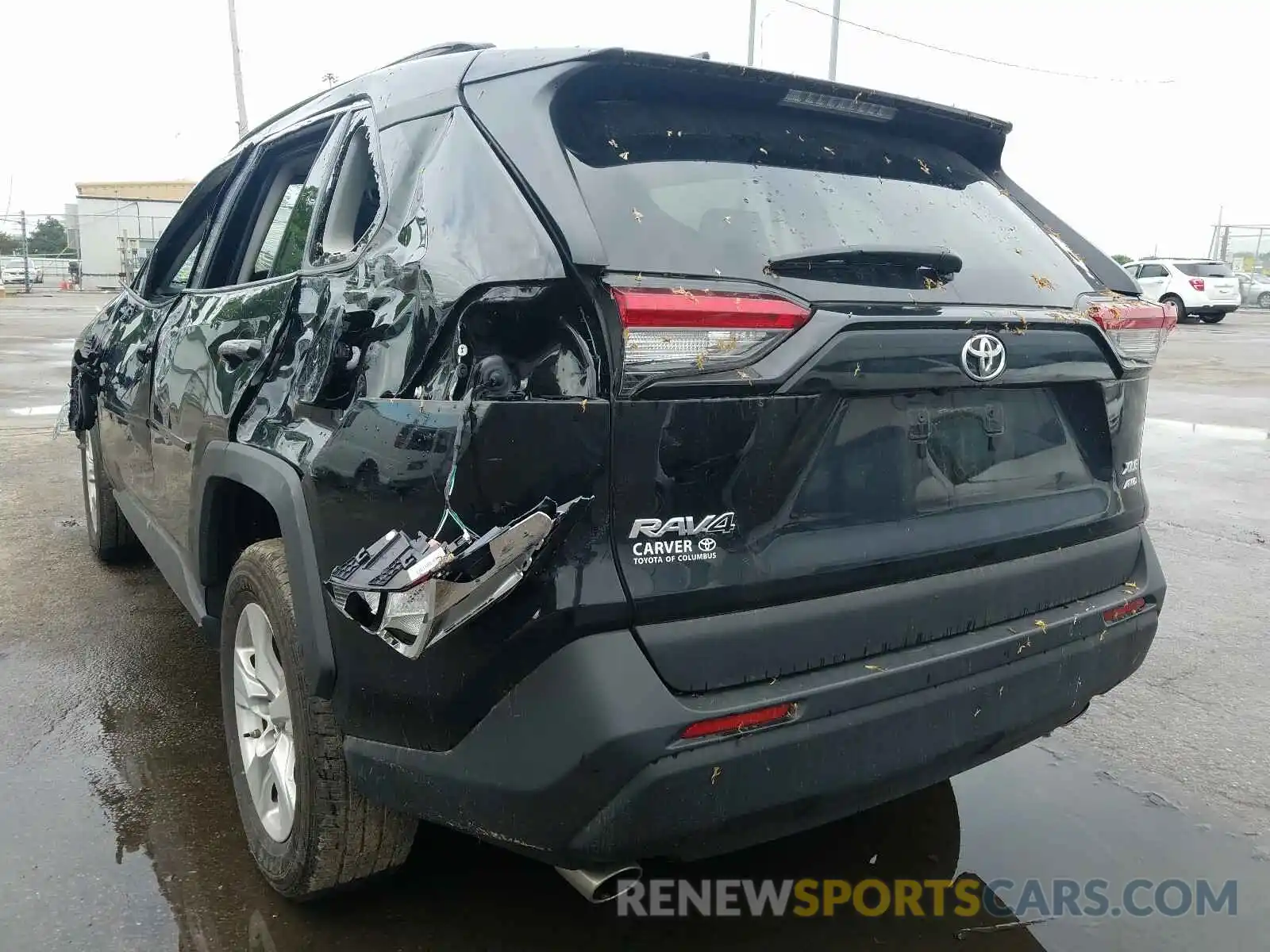 3 Photograph of a damaged car 2T3P1RFV5KW046828 TOYOTA RAV4 2019