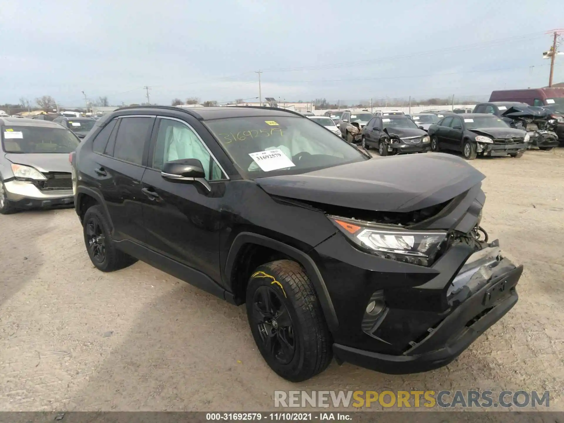 1 Photograph of a damaged car 2T3P1RFV5KW051253 TOYOTA RAV4 2019