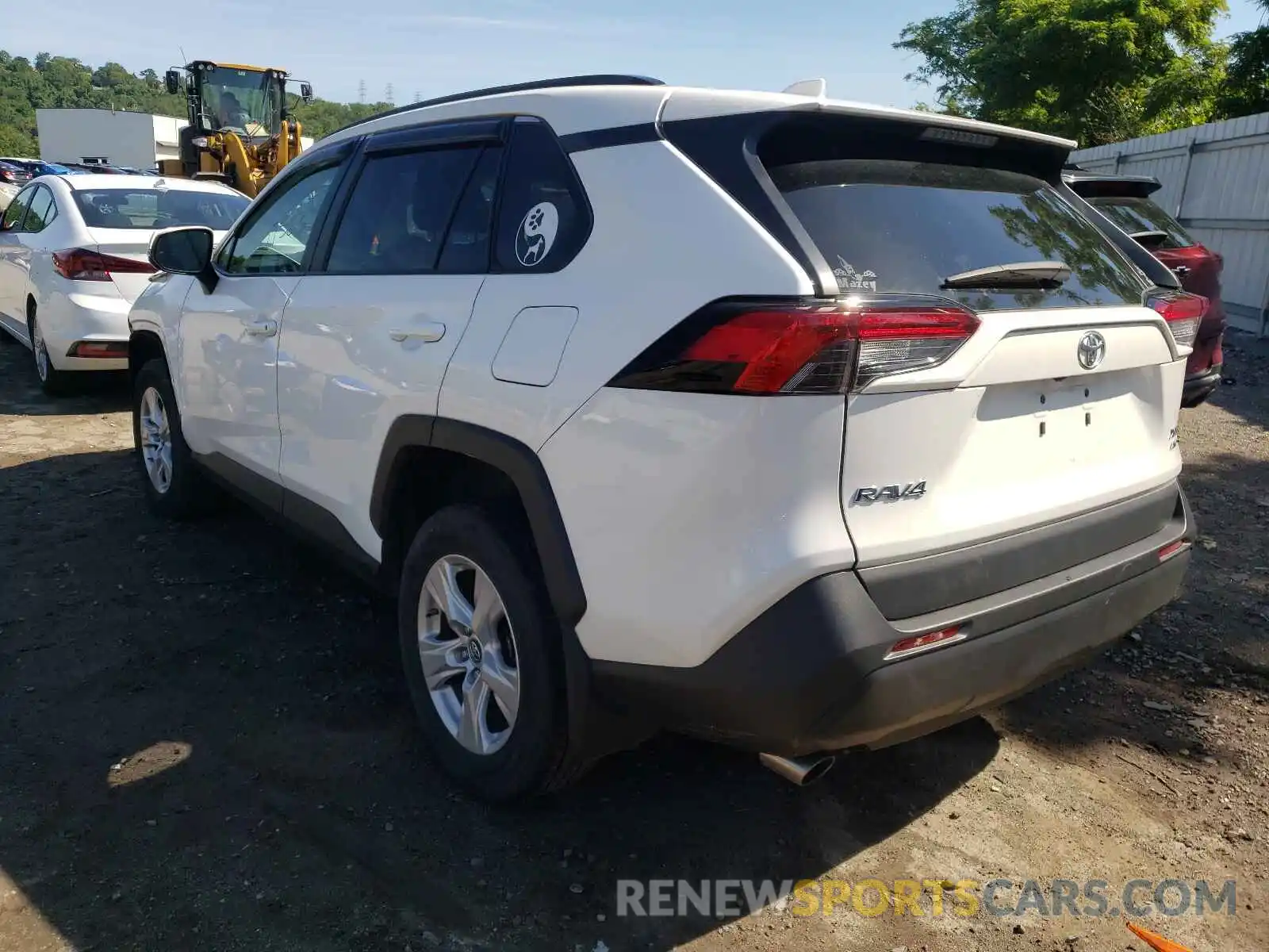 3 Photograph of a damaged car 2T3P1RFV5KW052872 TOYOTA RAV4 2019