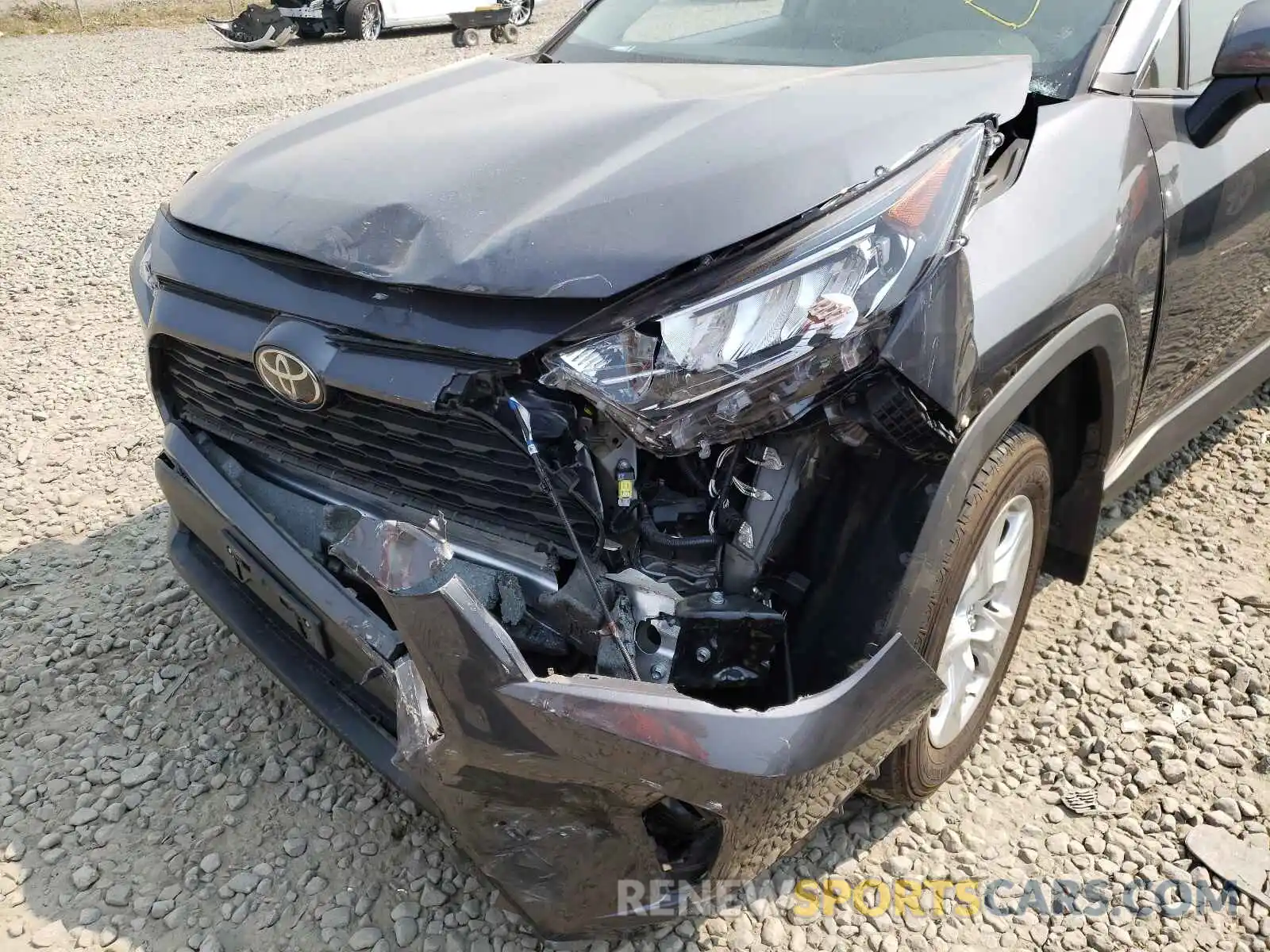 9 Photograph of a damaged car 2T3P1RFV5KW054475 TOYOTA RAV4 2019