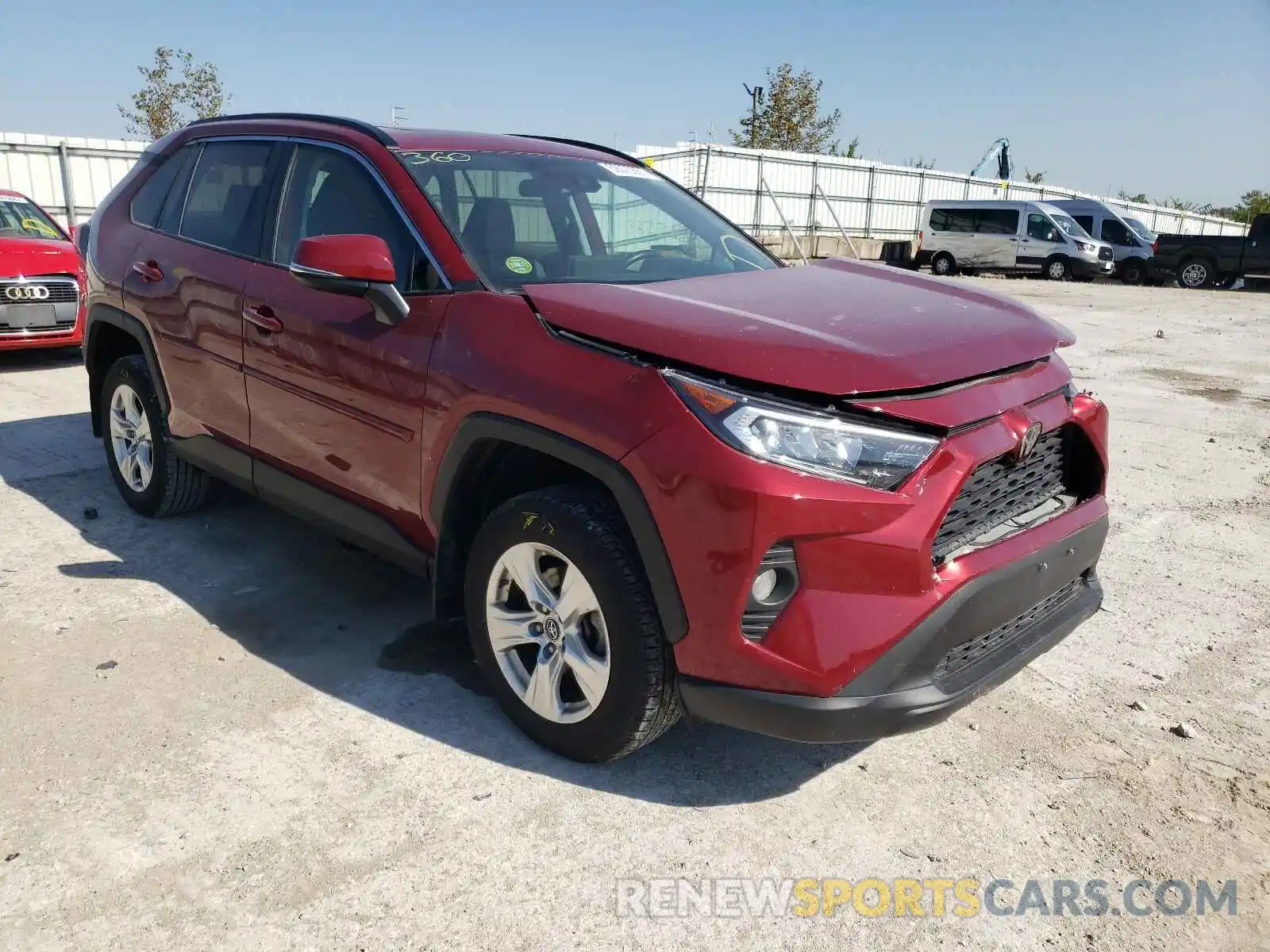 1 Photograph of a damaged car 2T3P1RFV5KW079053 TOYOTA RAV4 2019